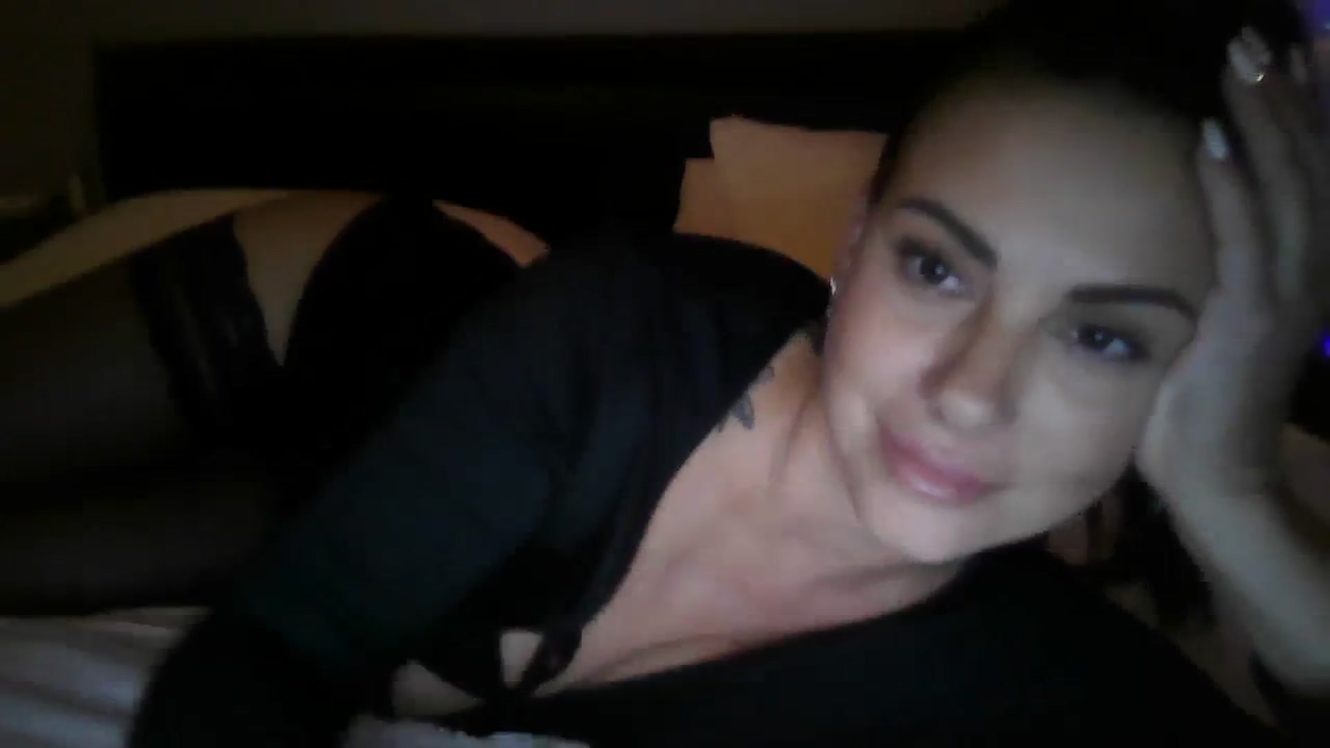 Gallery image thumbnail from FitBaby's myfreecams stream on, 11/03/2023, 17:39 image 14 of 20