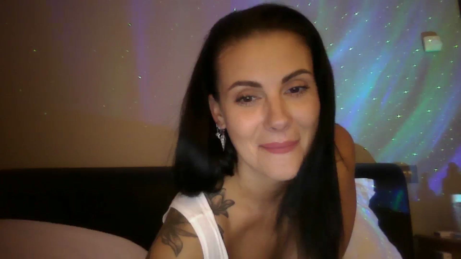 Gallery image thumbnail from FitBaby's myfreecams stream on, 11/06/2023, 15:39 image 3 of 20