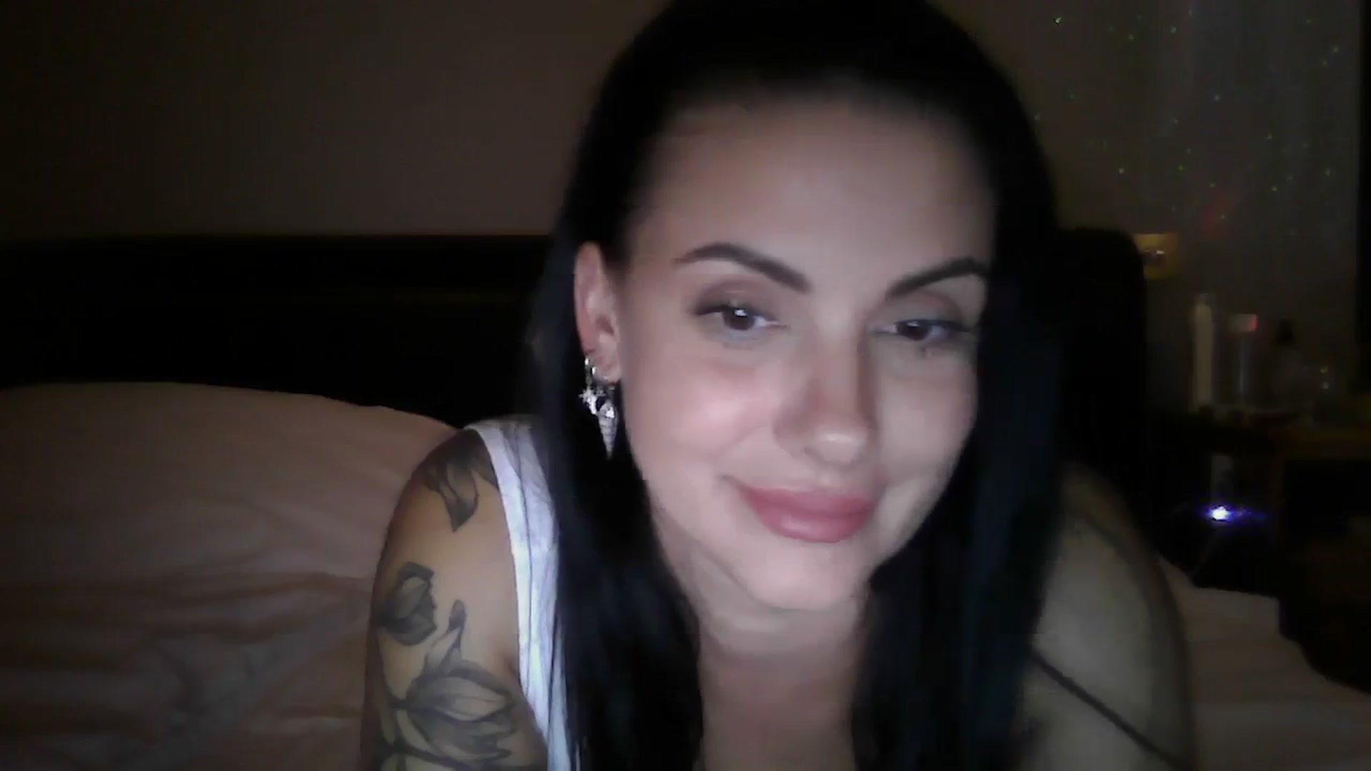 Gallery image thumbnail from FitBaby's myfreecams stream on, 11/06/2023, 17:46 image 14 of 20