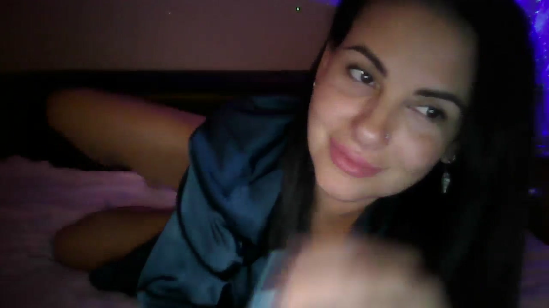Gallery image thumbnail from FitBaby's myfreecams stream on, 11/09/2023, 18:19 image 18 of 20