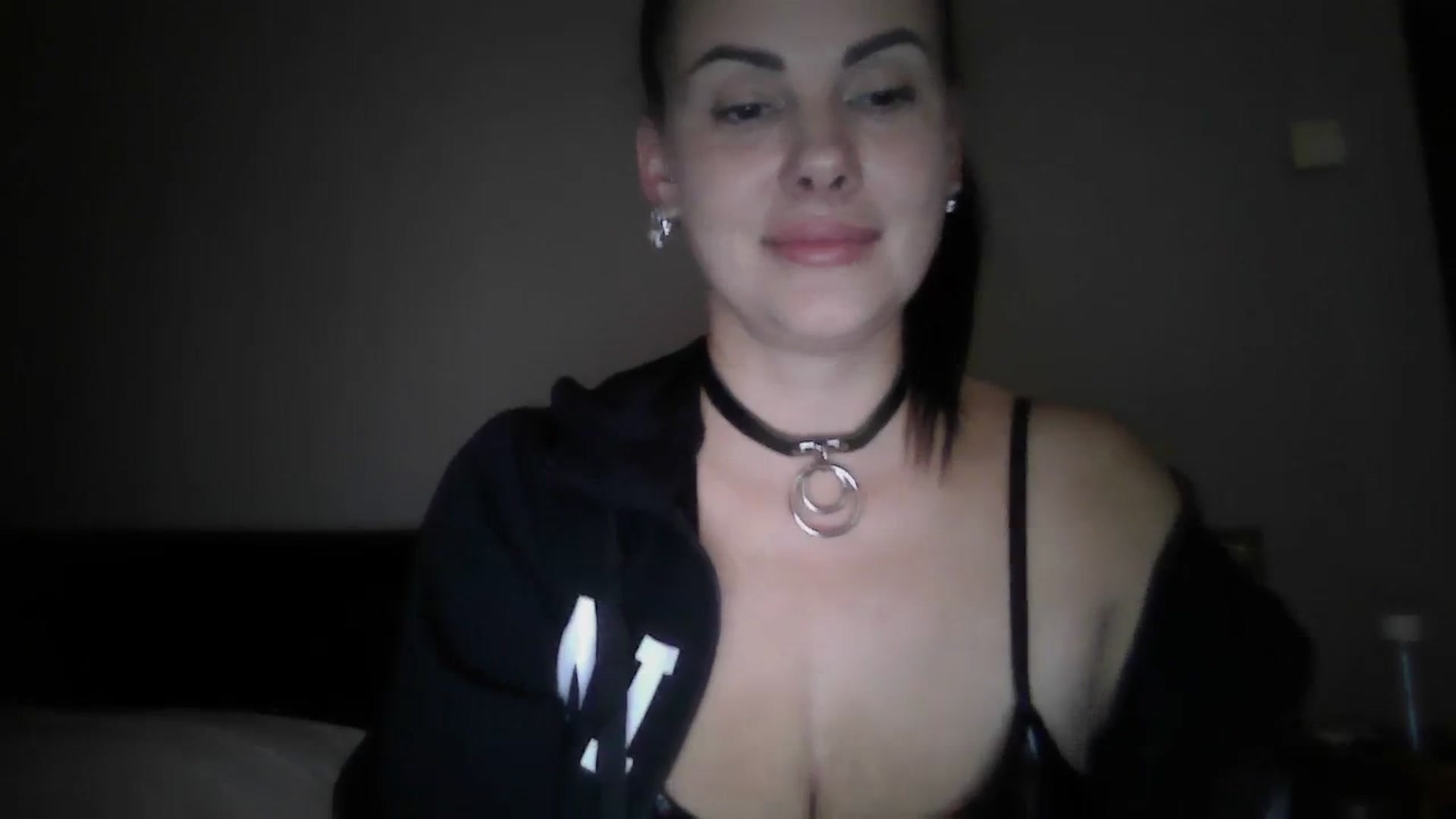 Gallery image thumbnail from FitBaby's myfreecams stream on, 11/14/2023, 17:21 image 3 of 20