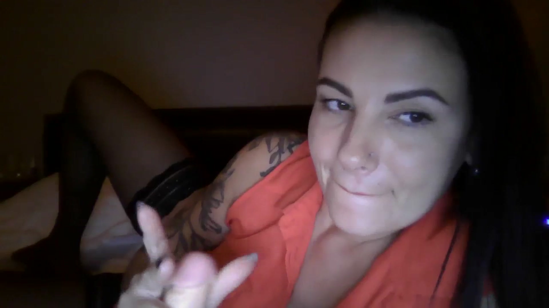 Gallery image thumbnail from FitBaby's myfreecams stream on, 11/20/2023, 16:56 image 16 of 20