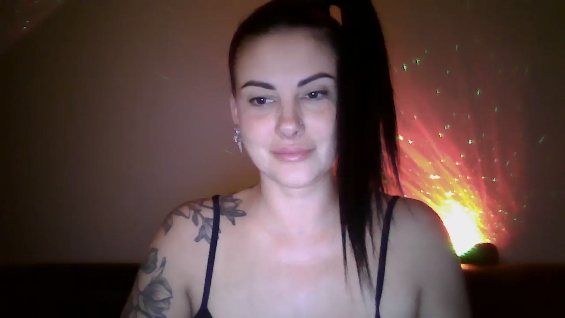 Gallery image thumbnail from FitBaby's myfreecams stream on, 12/01/2023, 18:32 image 7 of 20