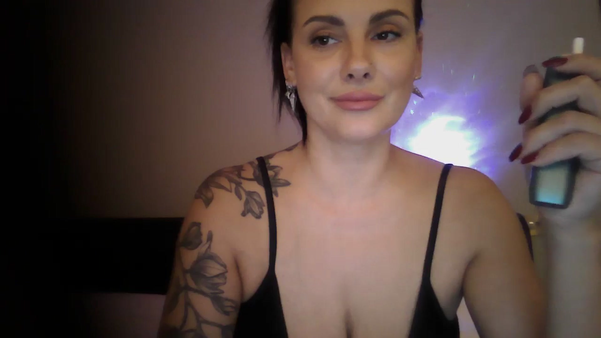 Gallery image thumbnail from FitBaby's myfreecams stream on, 12/11/2023, 14:55 image 3 of 20