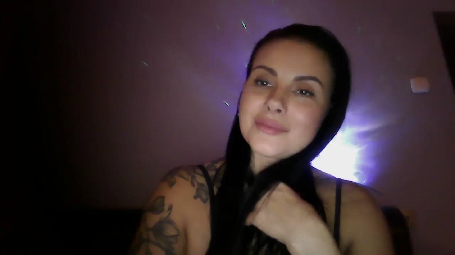 Gallery image thumbnail from FitBaby's myfreecams stream on, 12/11/2023, 16:43 image 11 of 20
