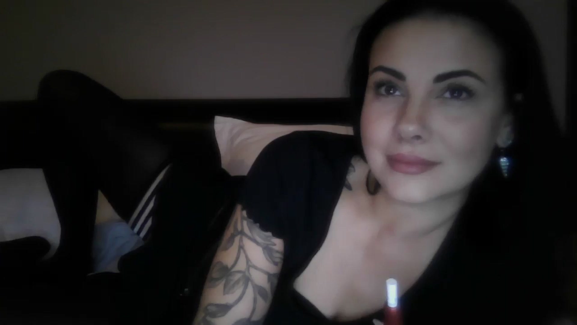 Gallery image thumbnail from FitBaby's myfreecams stream on, 01/04/2024, 15:19 image 10 of 20