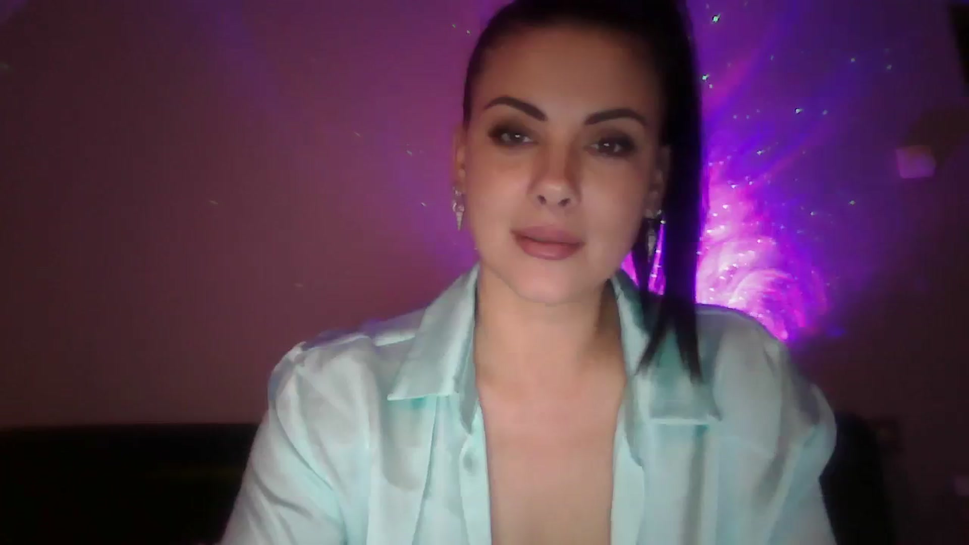 Gallery image thumbnail from FitBaby's myfreecams stream on, 01/08/2024, 18:09 image 19 of 20