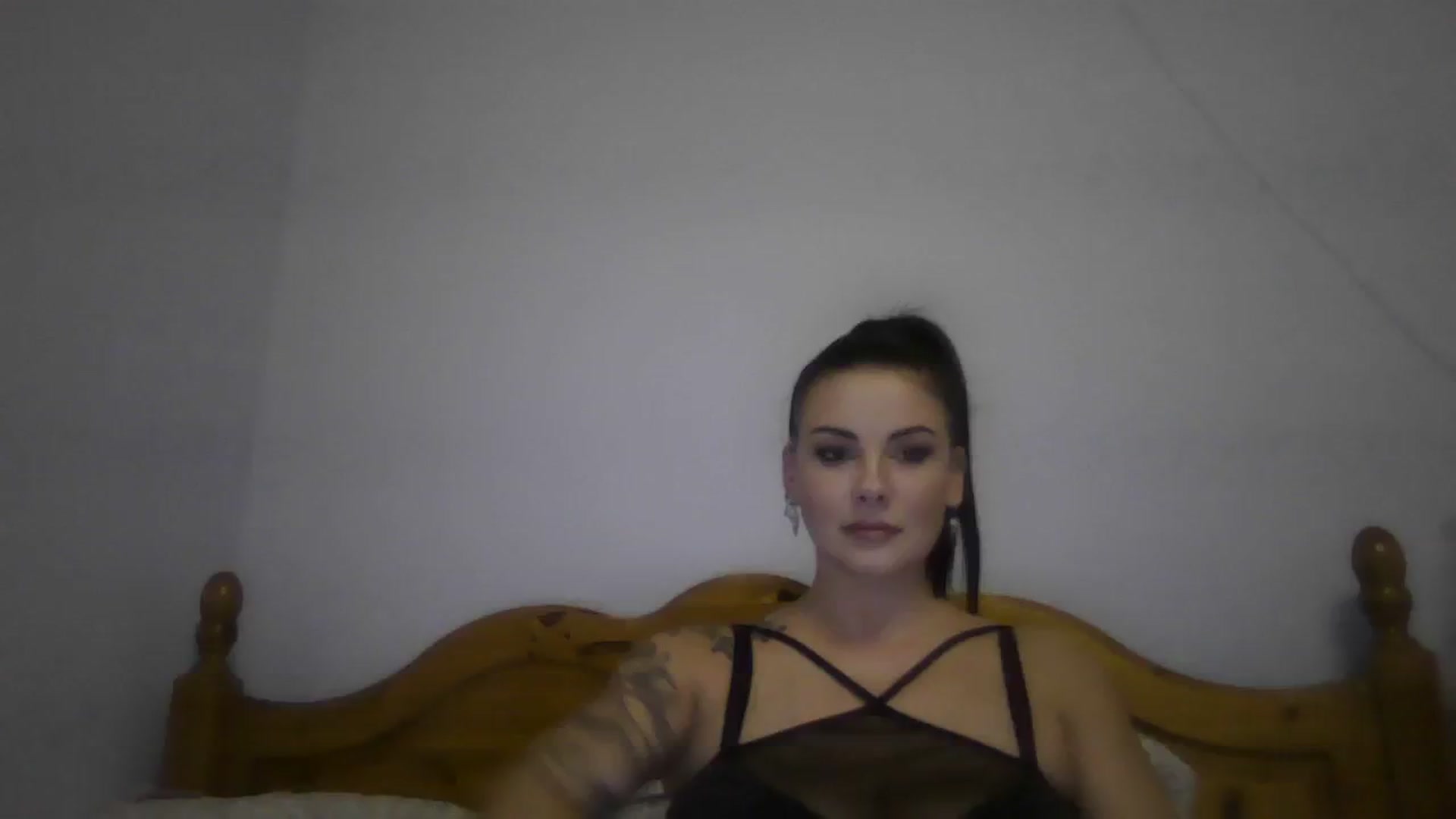 Gallery image thumbnail from FitBaby's myfreecams stream on, 01/09/2024, 13:43 image 1 of 20