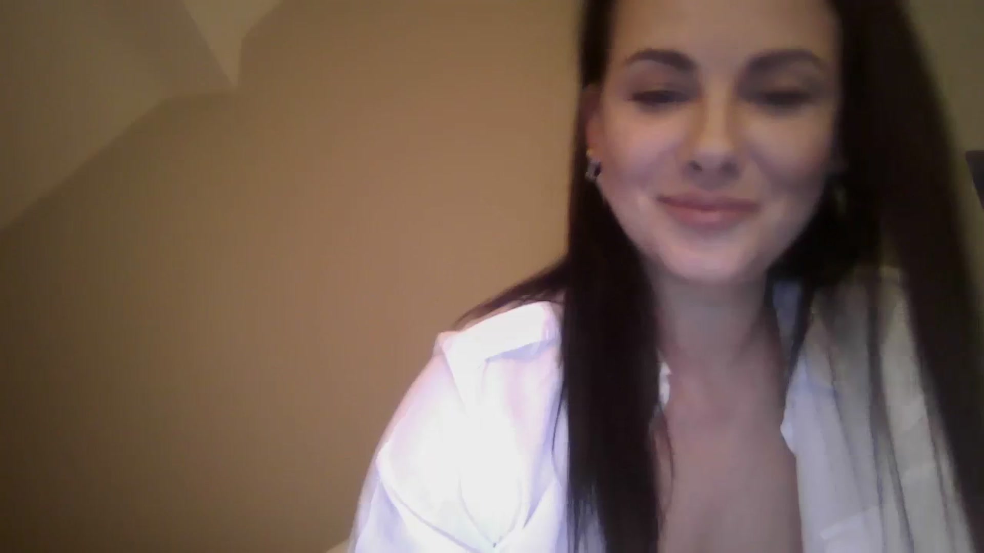 Gallery image thumbnail from FitBaby's myfreecams stream on, 01/10/2024, 15:24 image 17 of 20