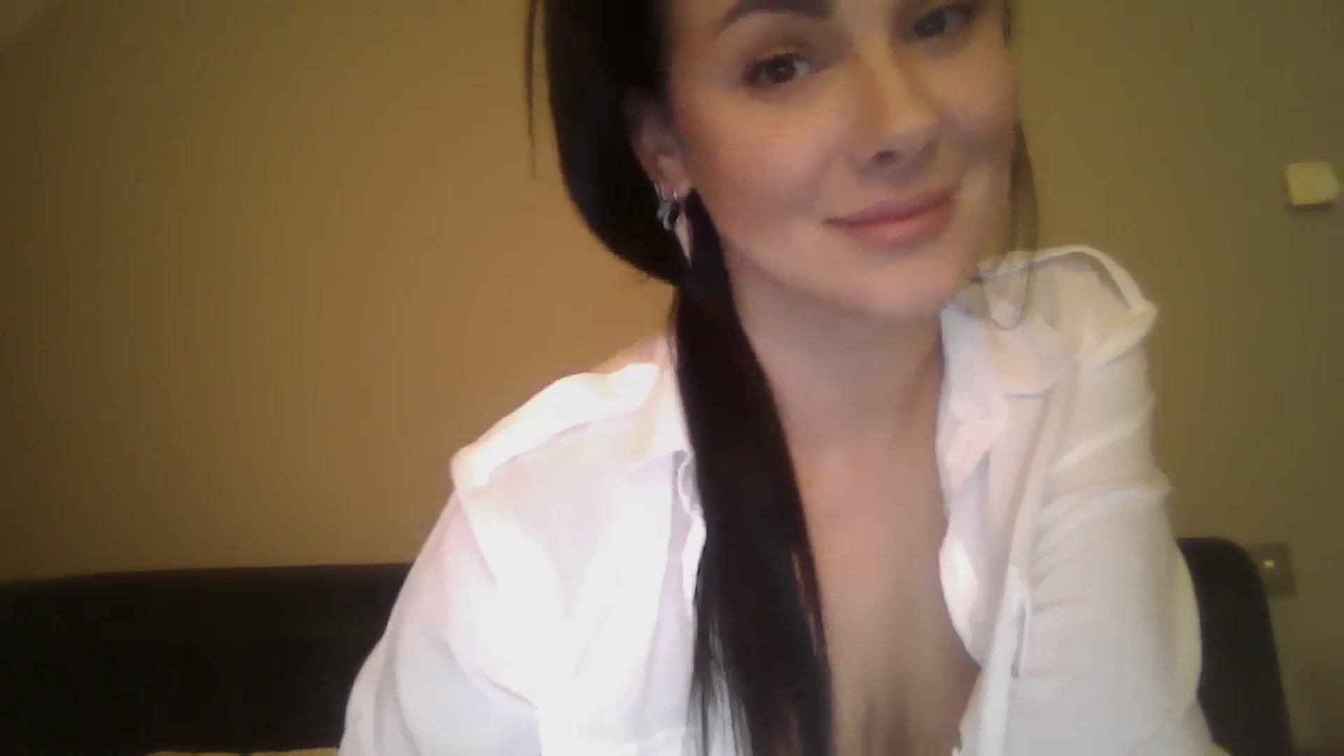 Gallery image thumbnail from FitBaby's myfreecams stream on, 01/10/2024, 15:24 image 12 of 20