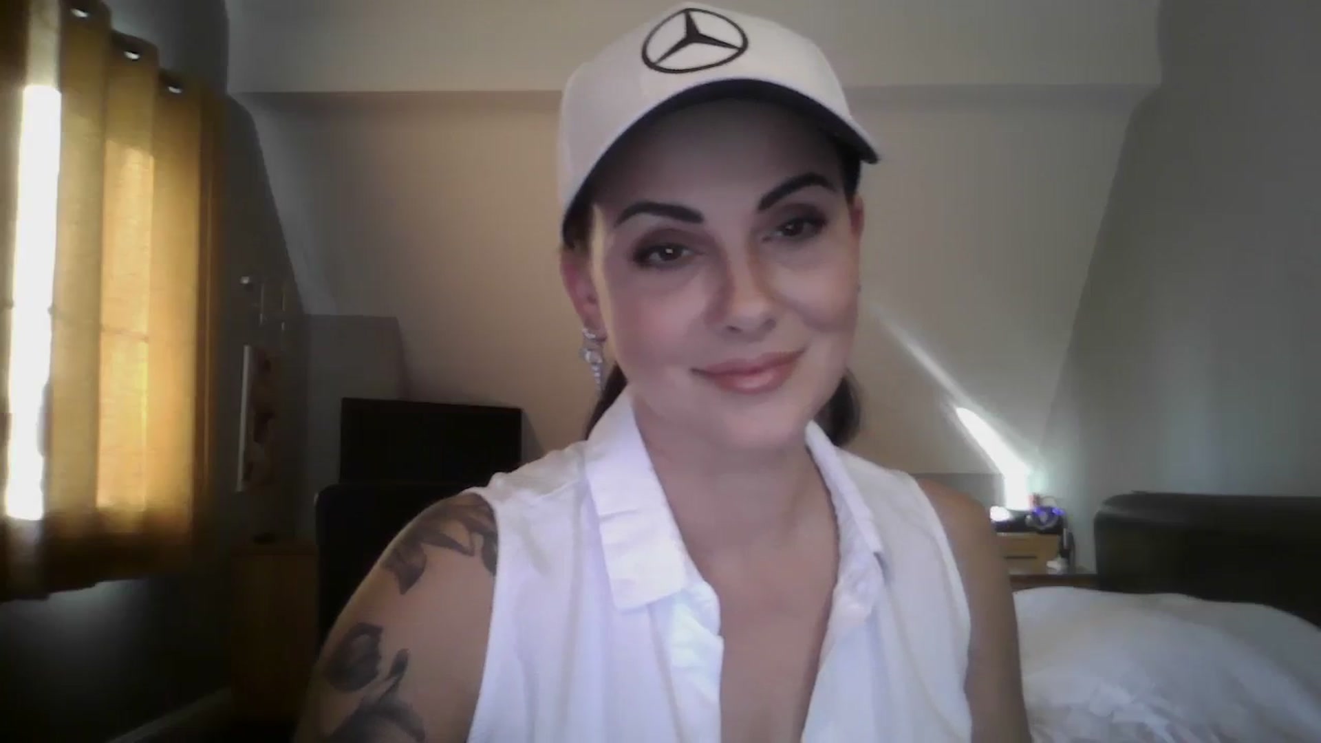 Gallery image thumbnail from FitBaby's myfreecams stream on, 01/16/2024, 15:08 image 17 of 20