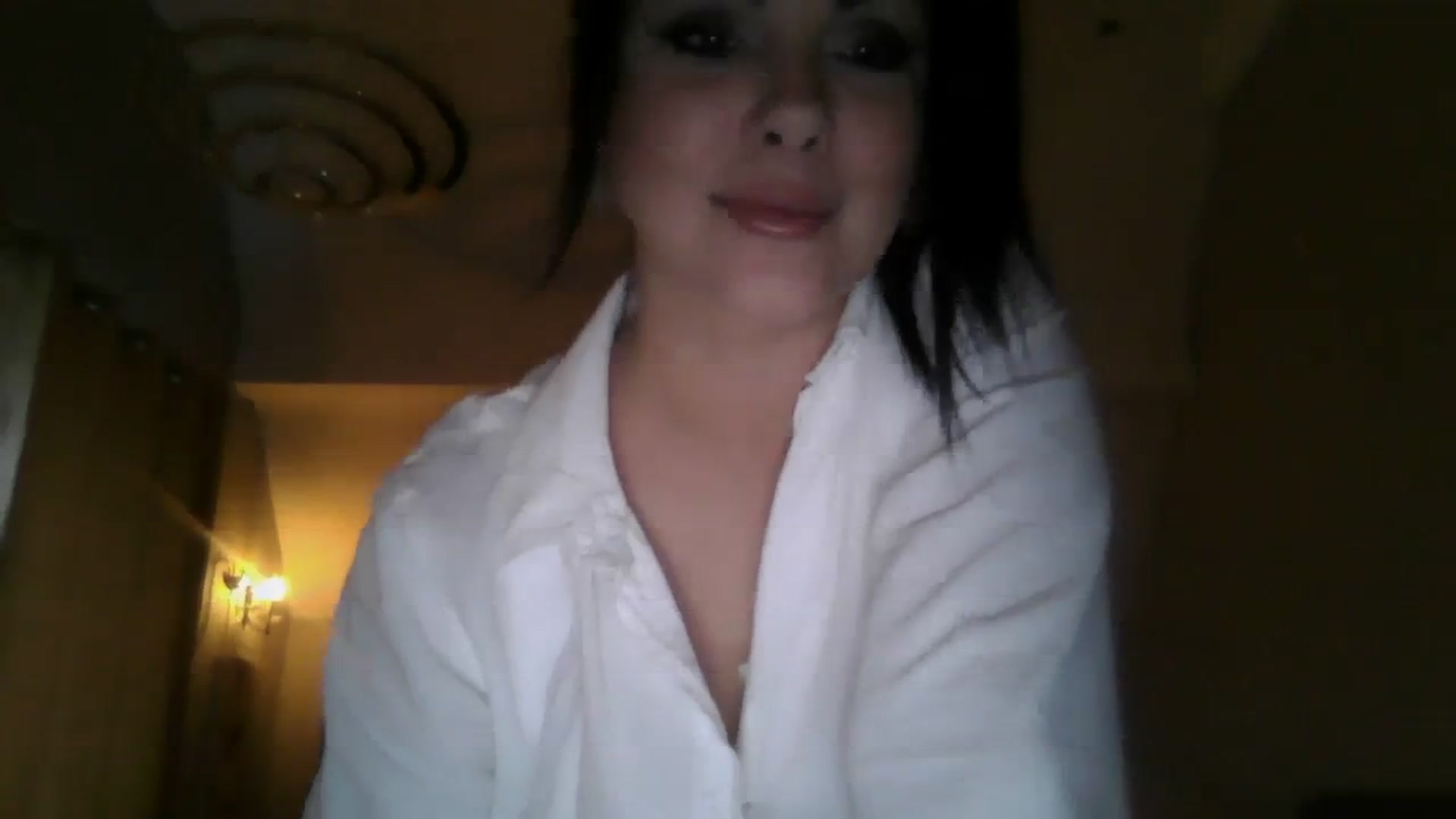 Gallery image thumbnail from FitBaby's myfreecams stream on, 01/17/2024, 16:07 image 18 of 20