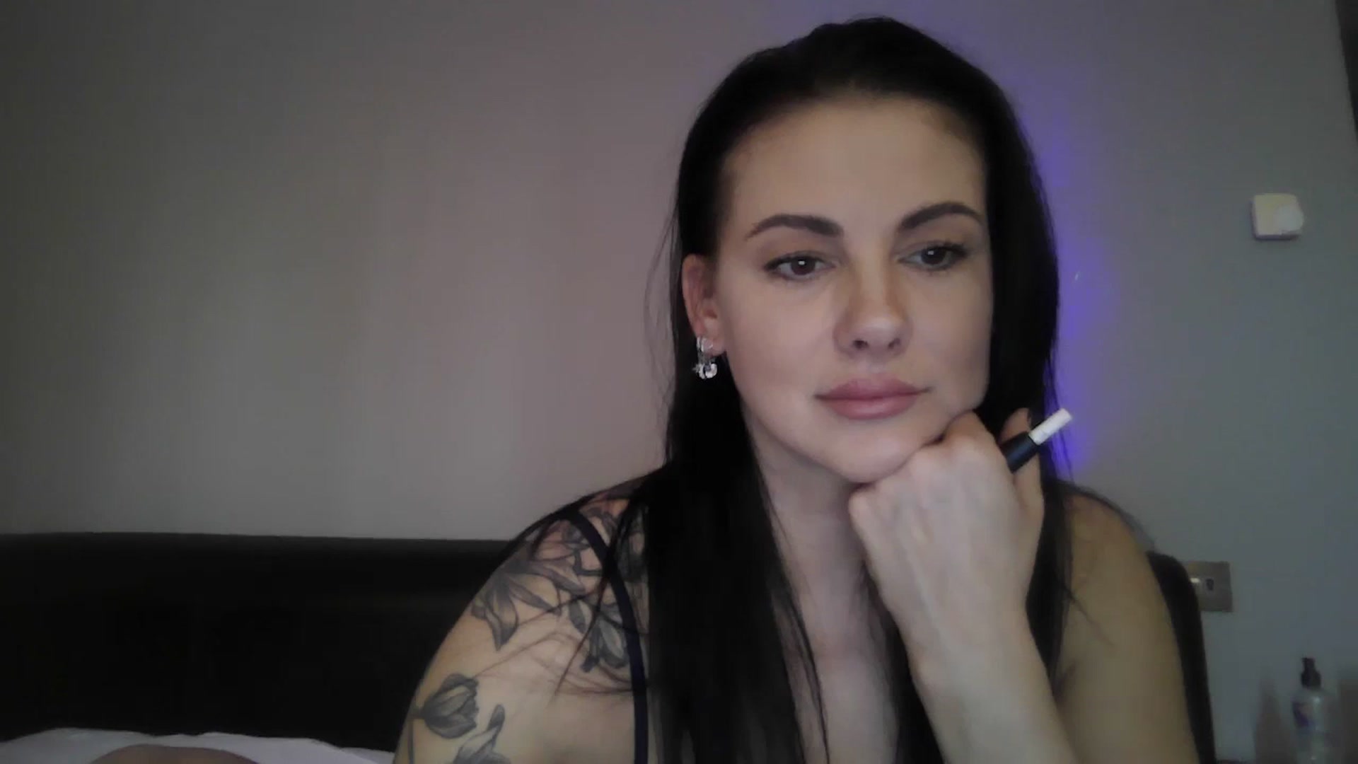 Gallery image thumbnail from FitBaby's myfreecams stream on, 01/24/2024, 15:14 image 10 of 20