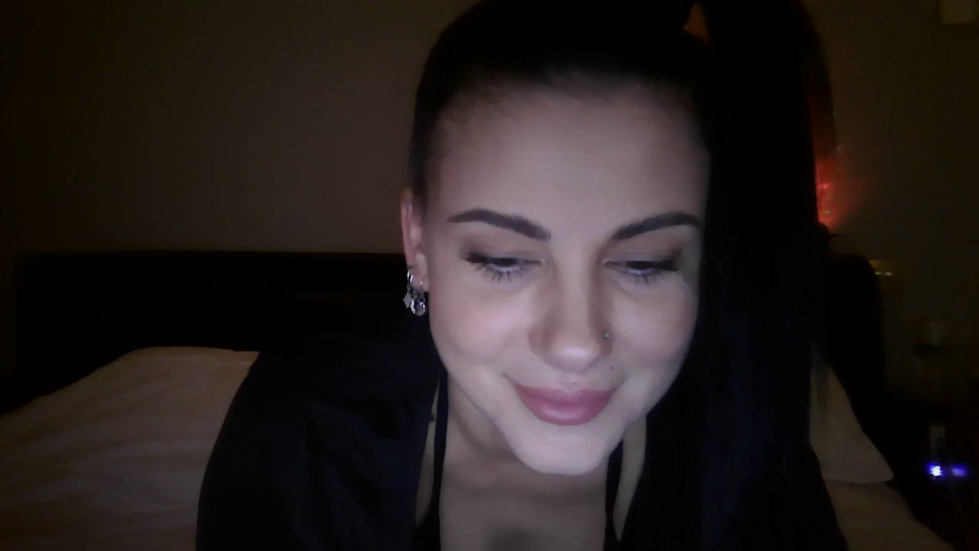 Gallery image thumbnail from FitBaby's myfreecams stream on, 01/25/2024, 16:21 image 6 of 20