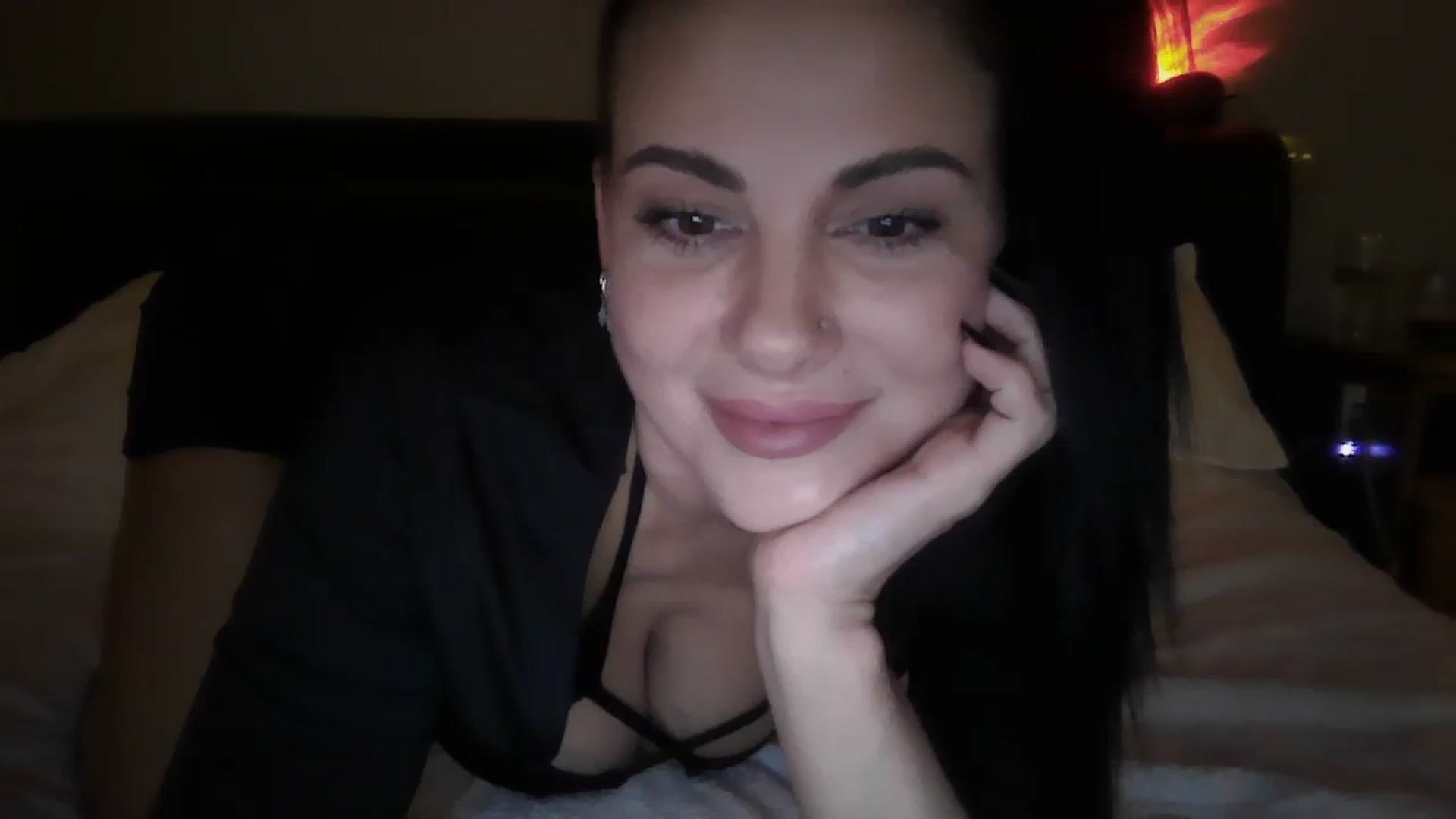 Gallery image thumbnail from FitBaby's myfreecams stream on, 01/25/2024, 16:21 image 8 of 20