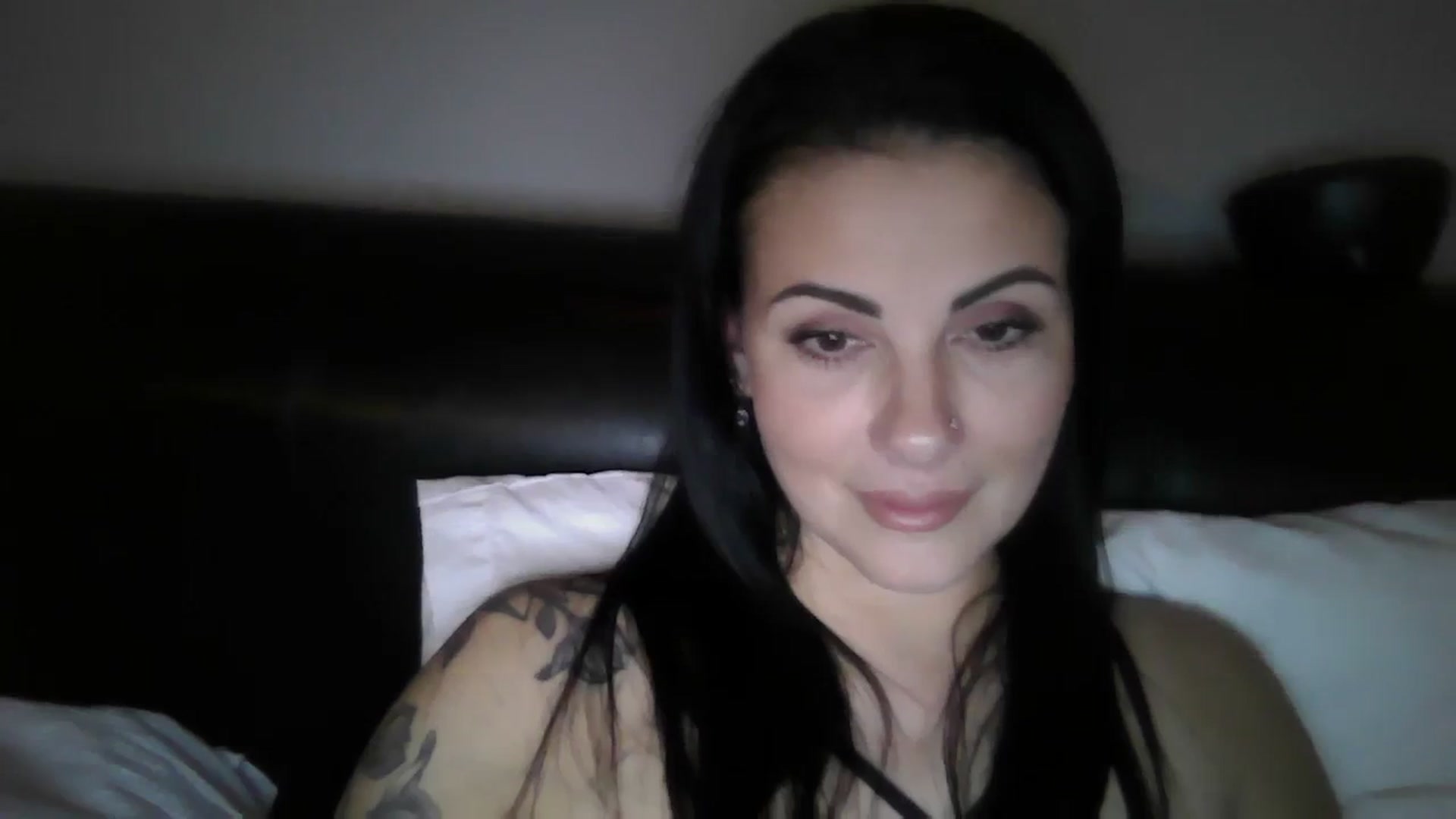 Gallery image thumbnail from FitBaby's myfreecams stream on, 02/08/2024, 15:13 image 16 of 20