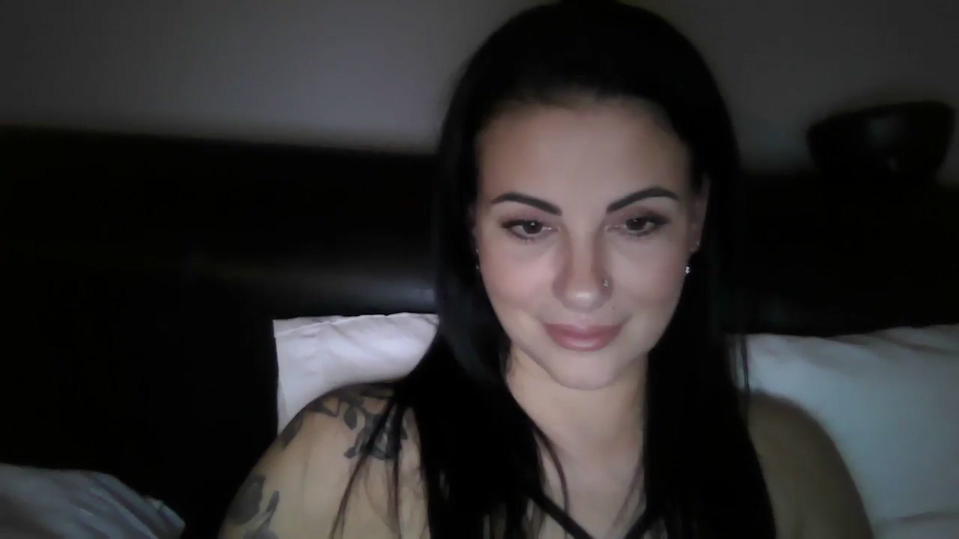 Gallery image thumbnail from FitBaby's myfreecams stream on, 02/08/2024, 15:13 image 15 of 20