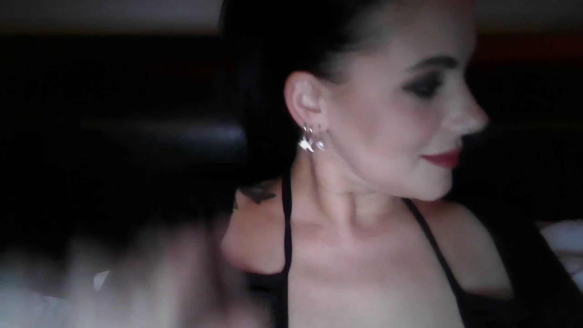 Gallery image thumbnail from FitBaby's myfreecams stream on, 02/14/2024, 17:54 image 5 of 20