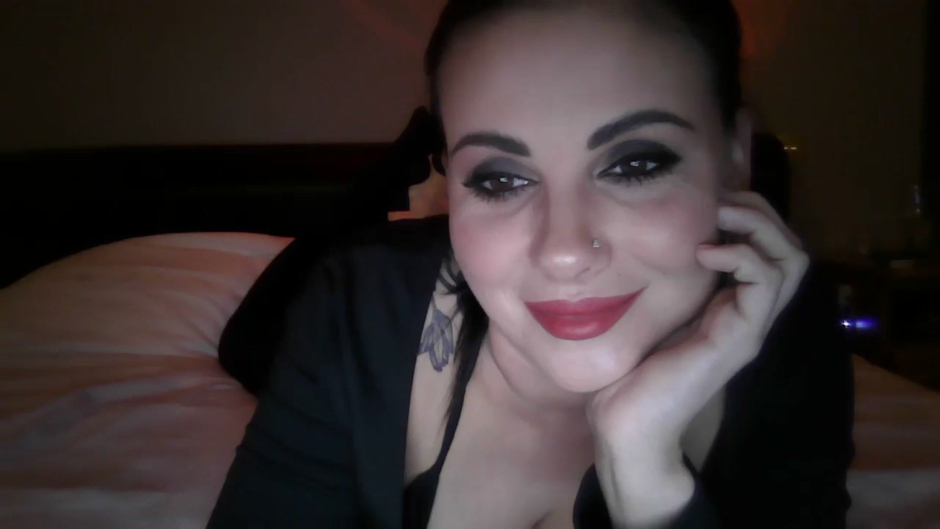 Gallery image thumbnail from FitBaby's myfreecams stream on, 02/14/2024, 17:54 image 7 of 20