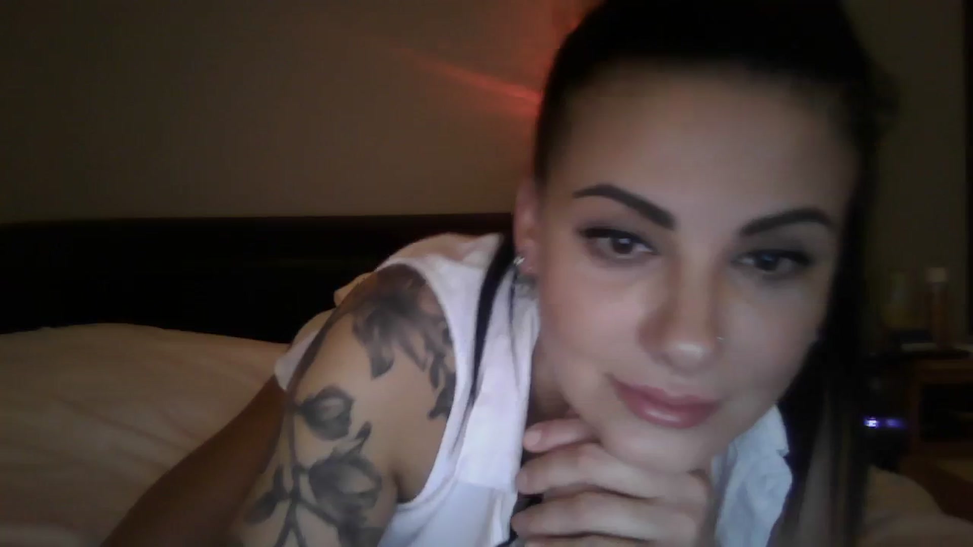 Gallery image thumbnail from FitBaby's myfreecams stream on, 02/19/2024, 15:47 image 7 of 20