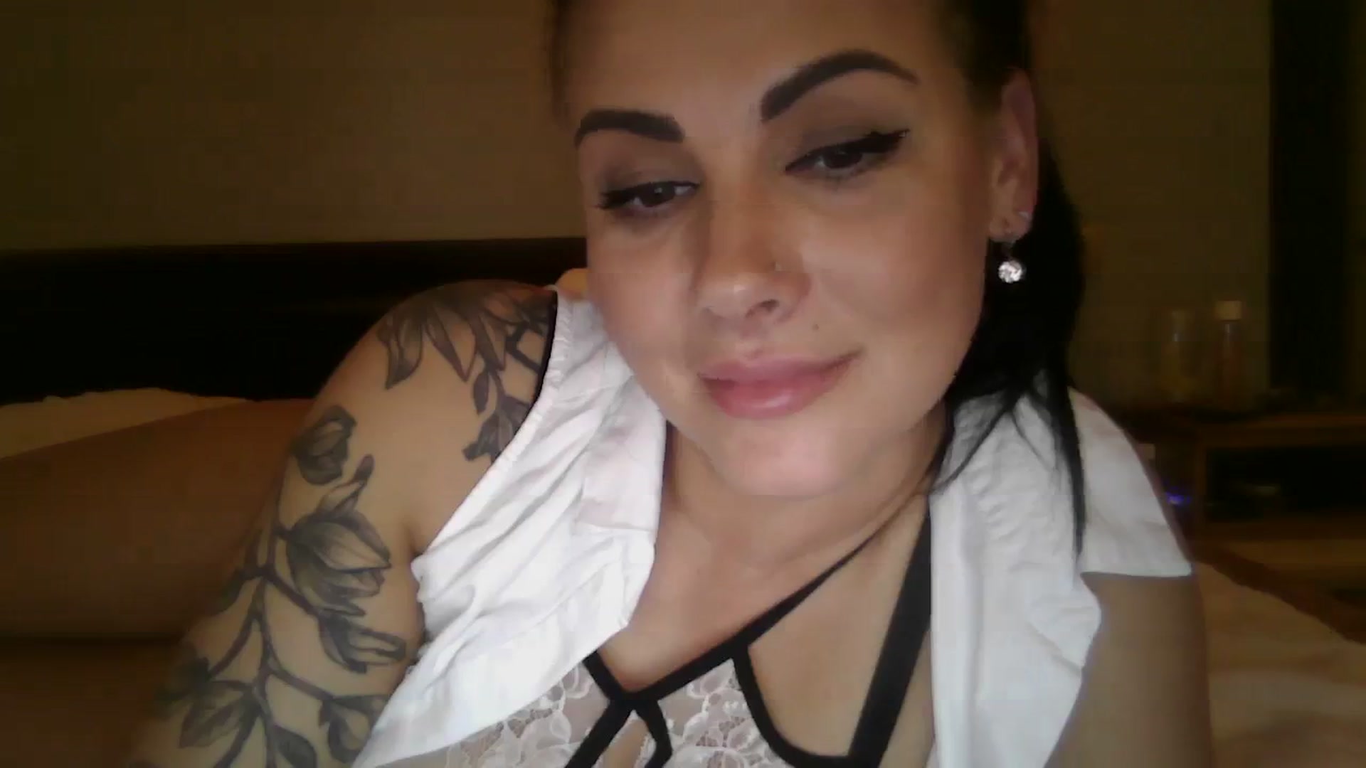 Gallery image thumbnail from FitBaby's myfreecams stream on, 02/19/2024, 16:52 image 7 of 20