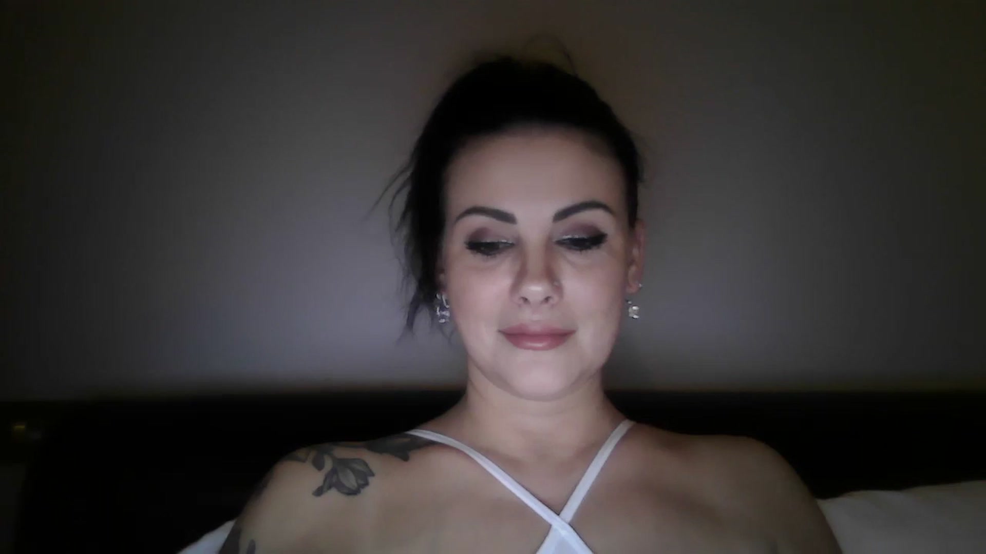 Gallery image thumbnail from FitBaby's myfreecams stream on, 02/22/2024, 15:45 image 6 of 20