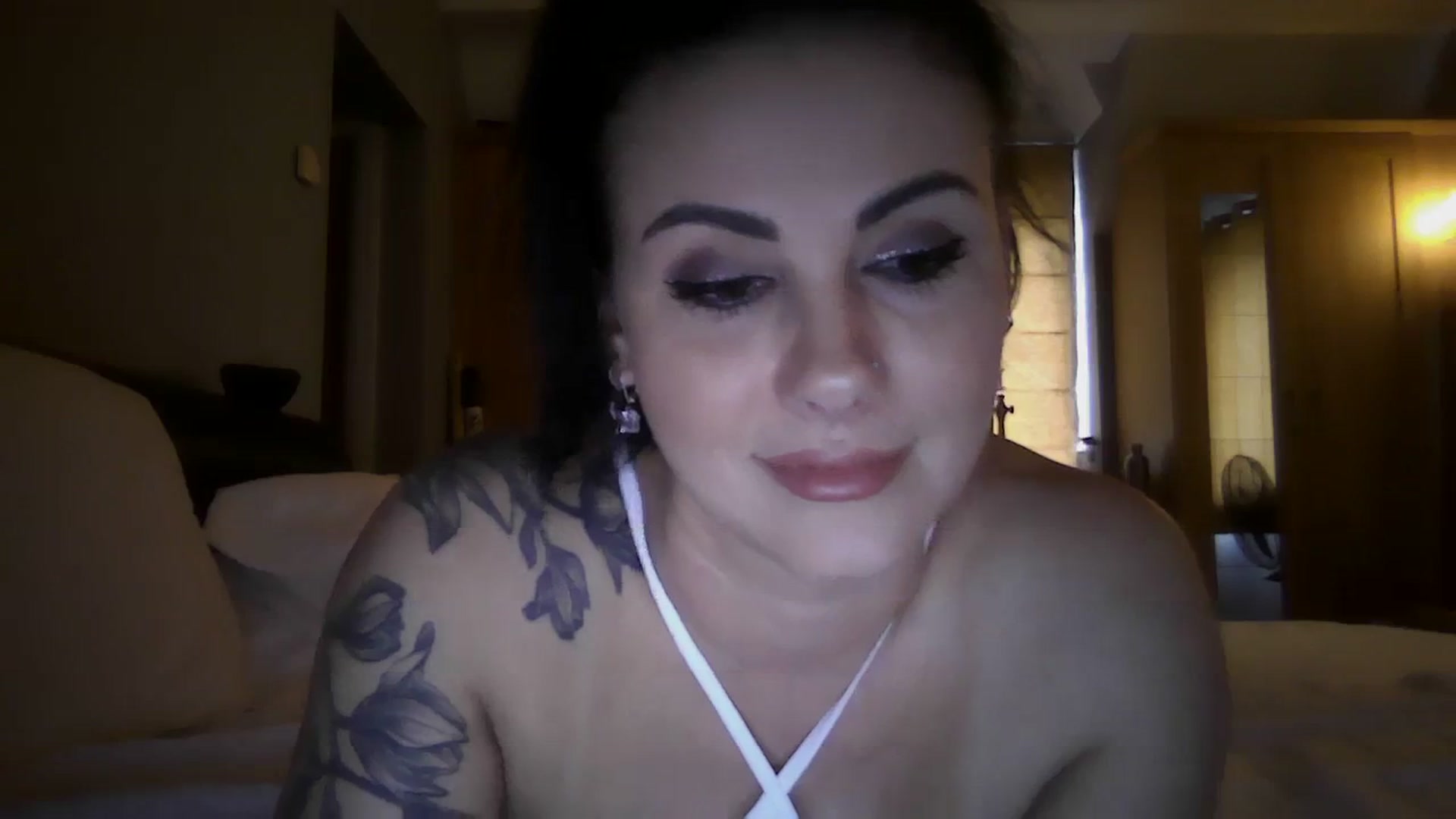 Gallery image thumbnail from FitBaby's myfreecams stream on, 02/22/2024, 15:45 image 16 of 20