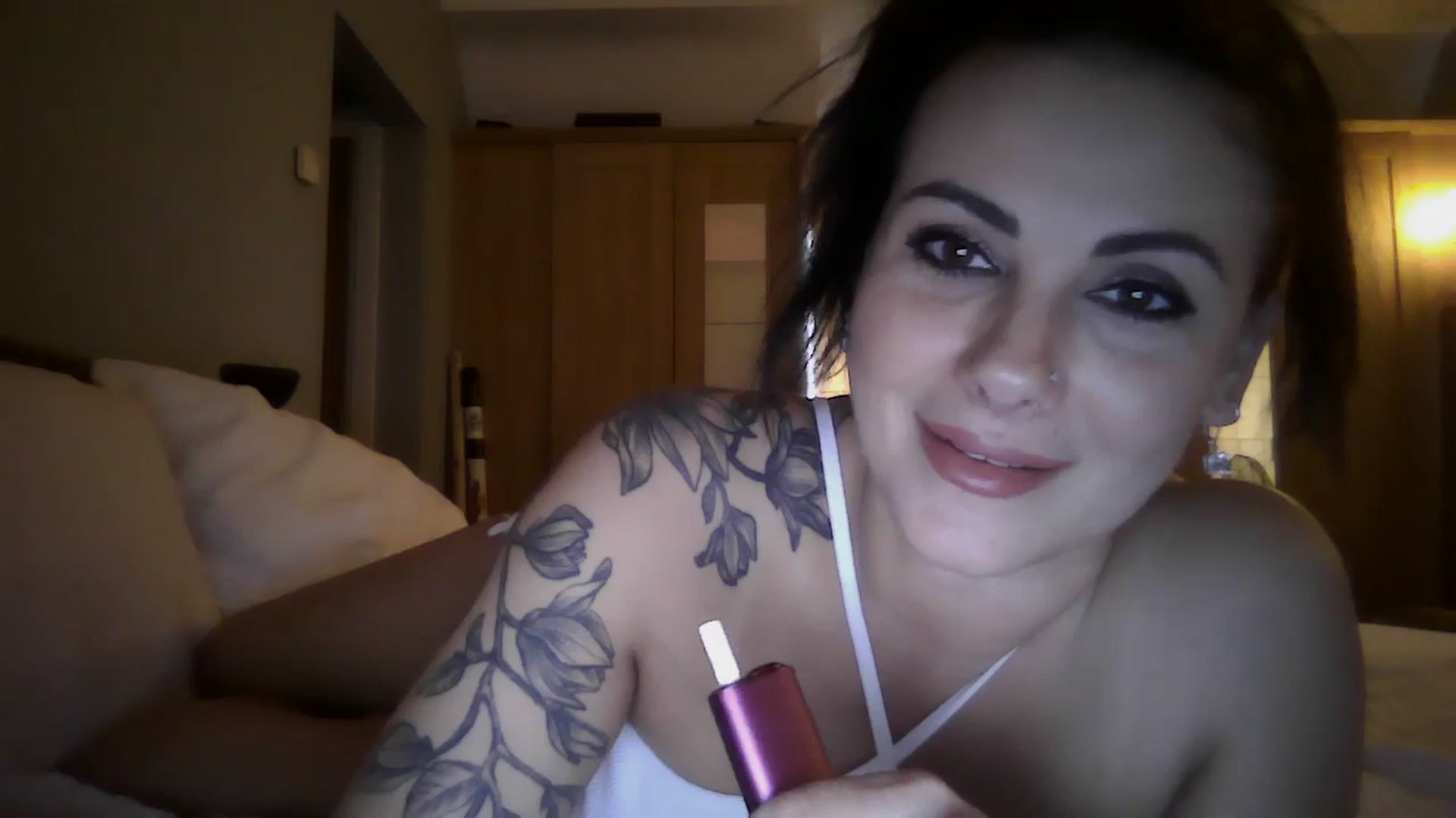 Gallery image thumbnail from FitBaby's myfreecams stream on, 02/22/2024, 15:45 image 19 of 20