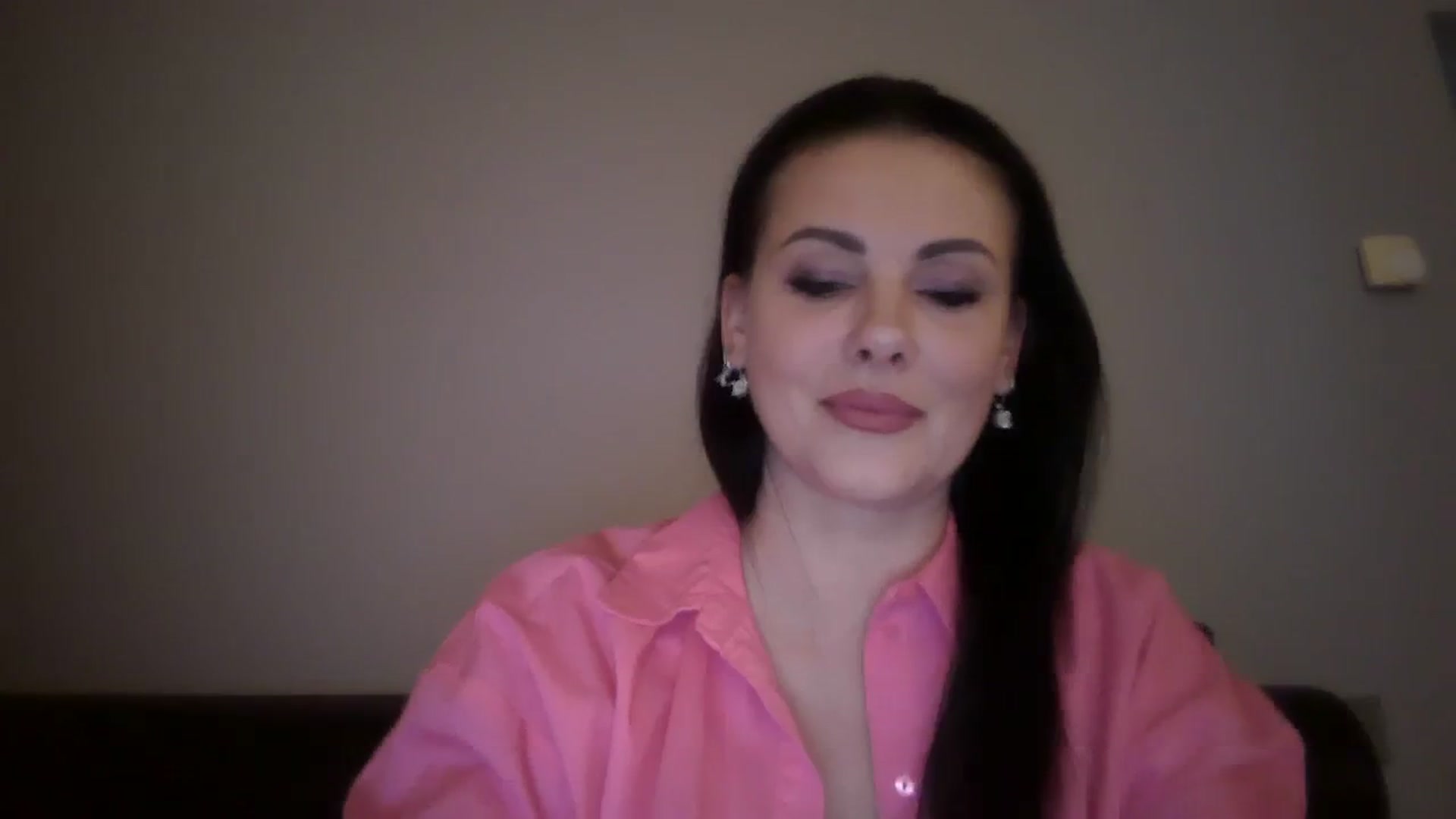 Gallery image thumbnail from FitBaby's myfreecams stream on, 03/07/2024, 14:37 image 7 of 20