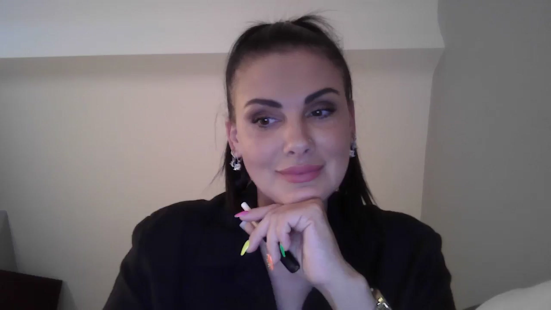 Gallery image thumbnail from FitBaby's myfreecams stream on, 05/08/2024, 14:16 image 4 of 20