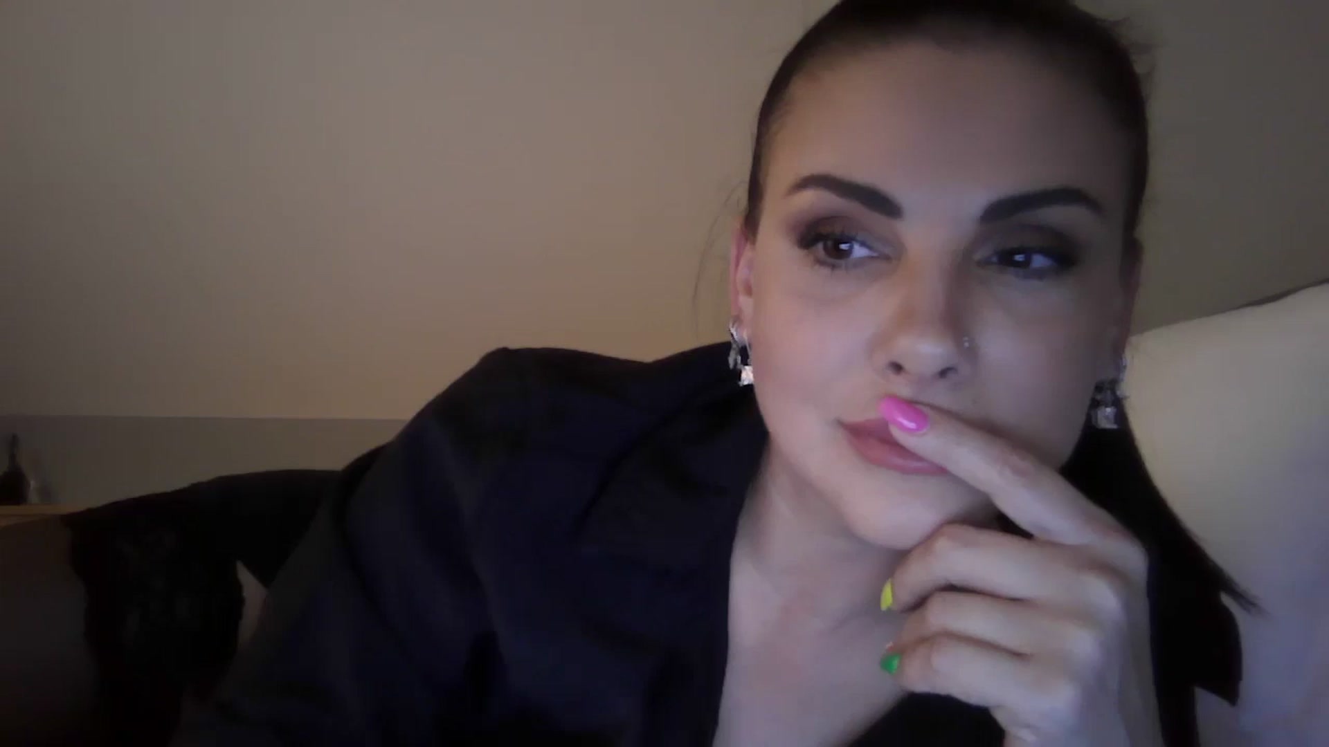 Gallery image thumbnail from FitBaby's myfreecams stream on, 05/08/2024, 14:57 image 5 of 20