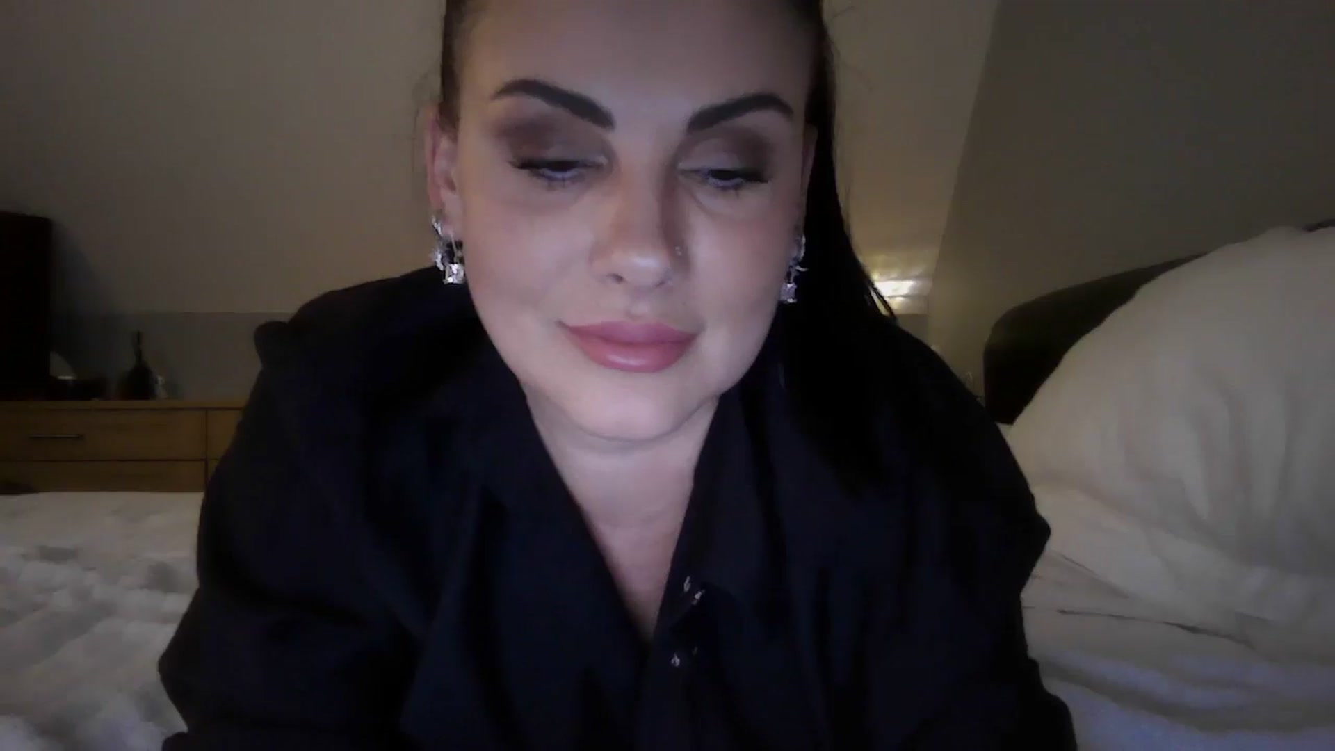 Gallery image thumbnail from FitBaby's myfreecams stream on, 05/08/2024, 14:57 image 10 of 20