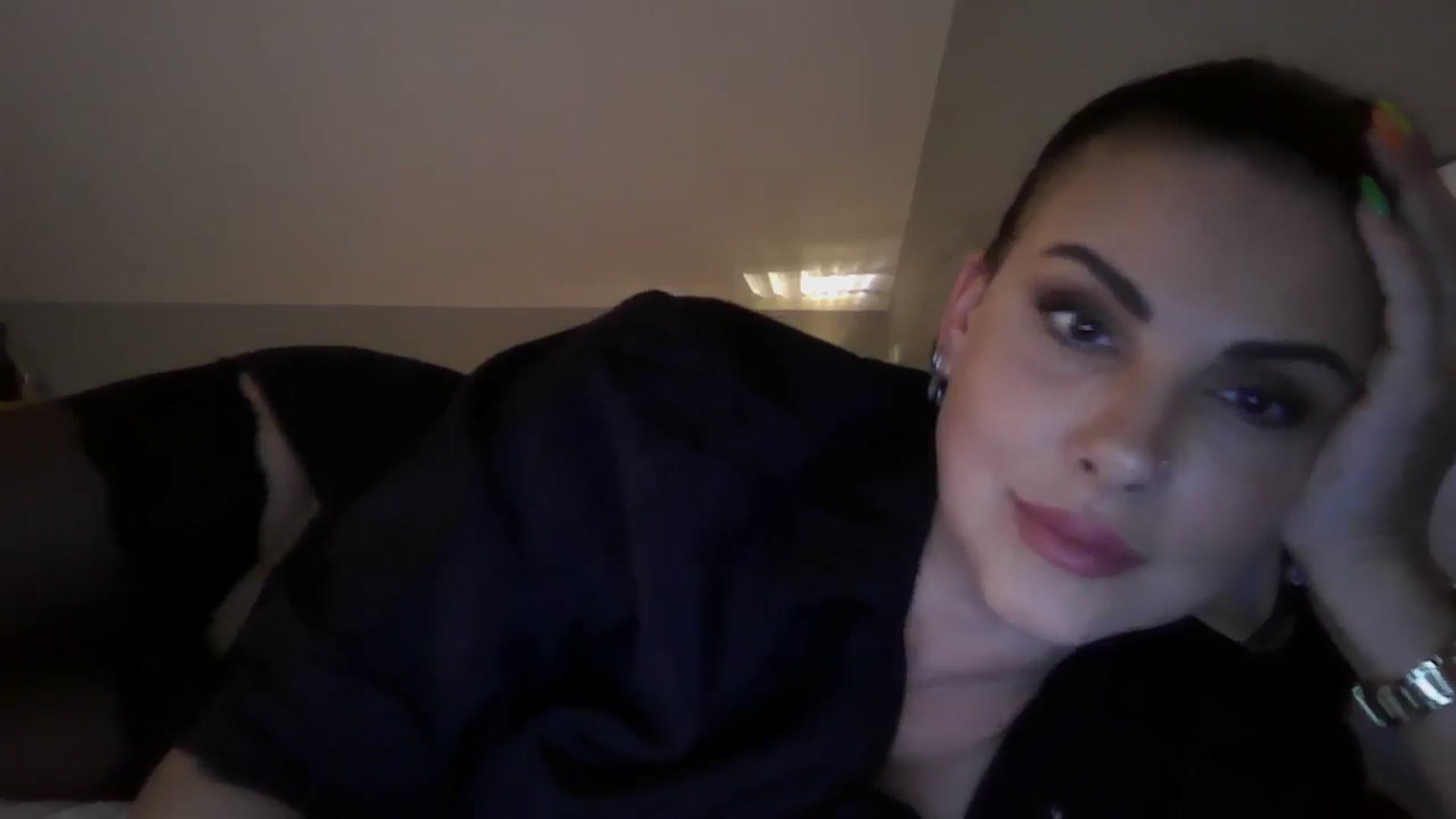 Gallery image thumbnail from FitBaby's myfreecams stream on, 05/08/2024, 14:57 image 6 of 20