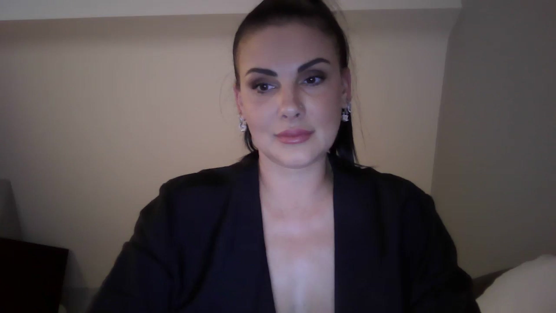 Gallery image thumbnail from FitBaby's myfreecams stream on, 05/08/2024, 14:57 image 16 of 20