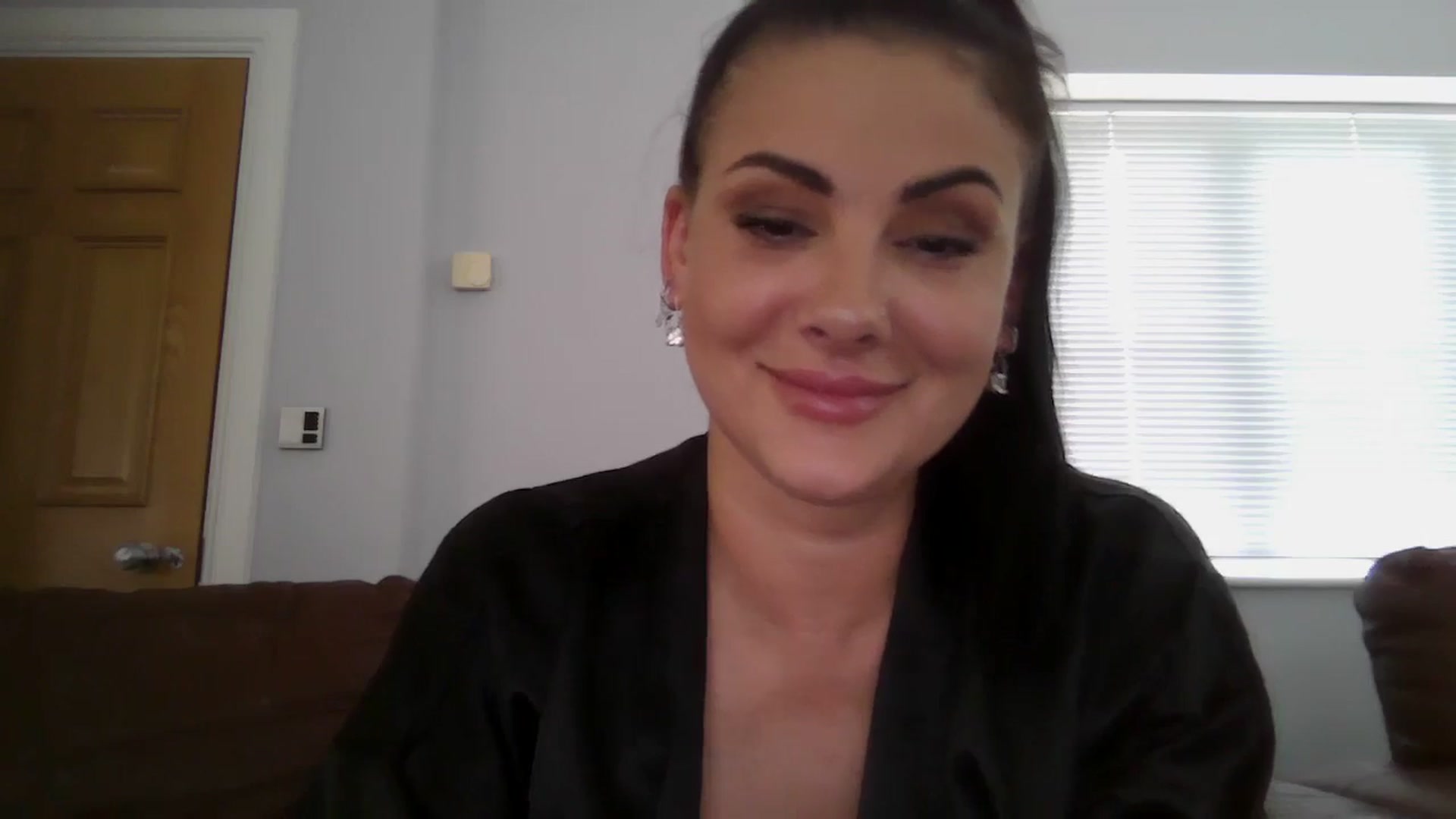 Gallery image thumbnail from FitBaby's myfreecams stream on, 05/22/2024, 13:02 image 18 of 20