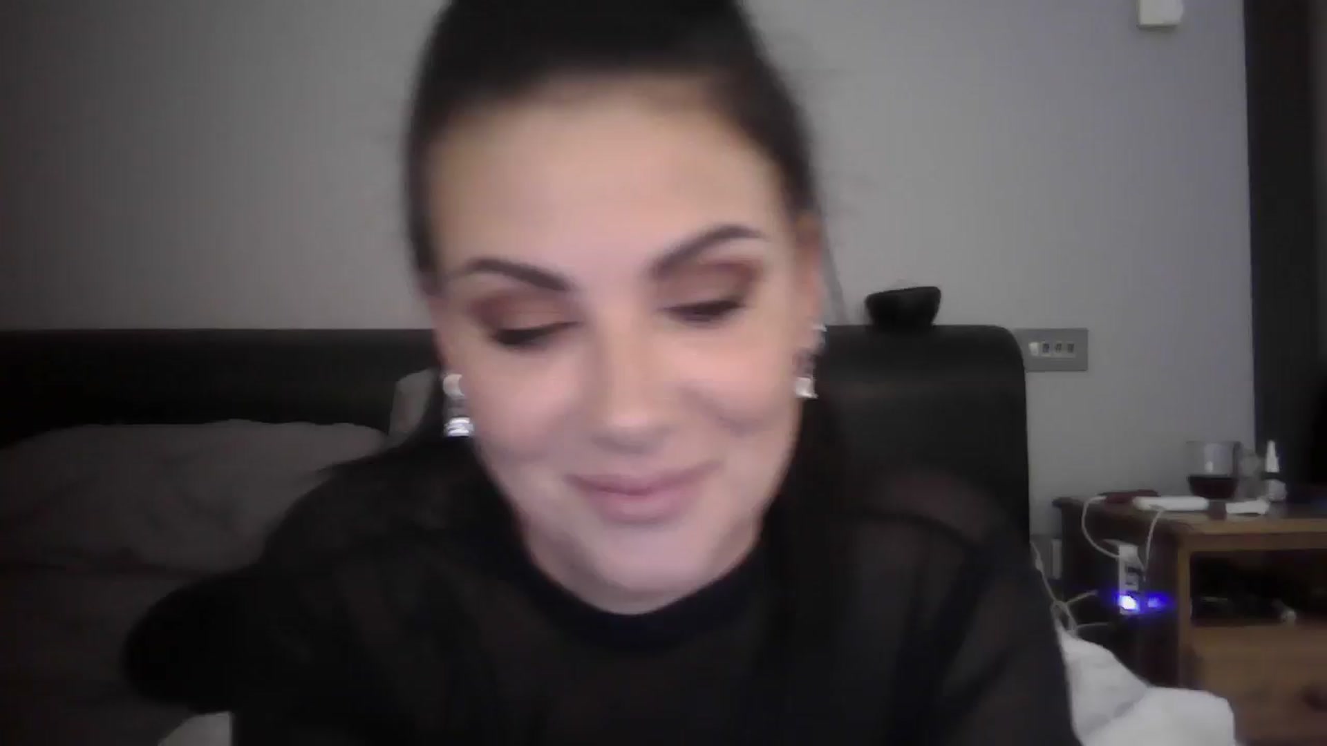 Gallery image thumbnail from FitBaby's myfreecams stream on, 06/19/2024, 13:48 image 16 of 20