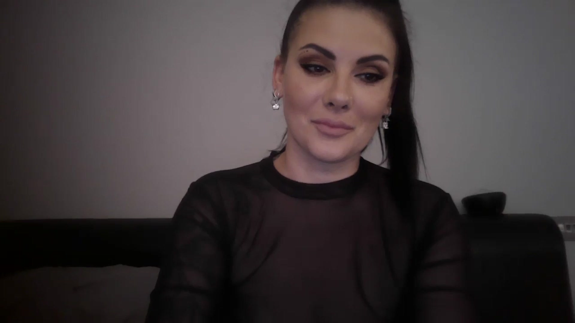 Gallery image thumbnail from FitBaby's myfreecams stream on, 06/19/2024, 13:48 image 2 of 20