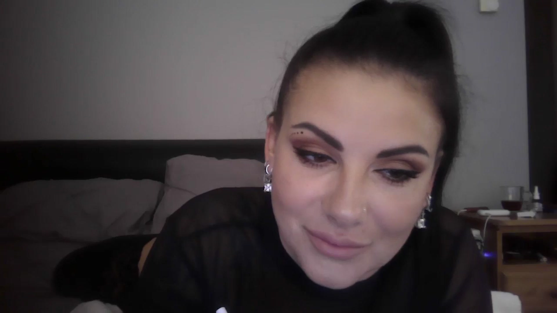 Gallery image thumbnail from FitBaby's myfreecams stream on, 06/19/2024, 13:48 image 15 of 20