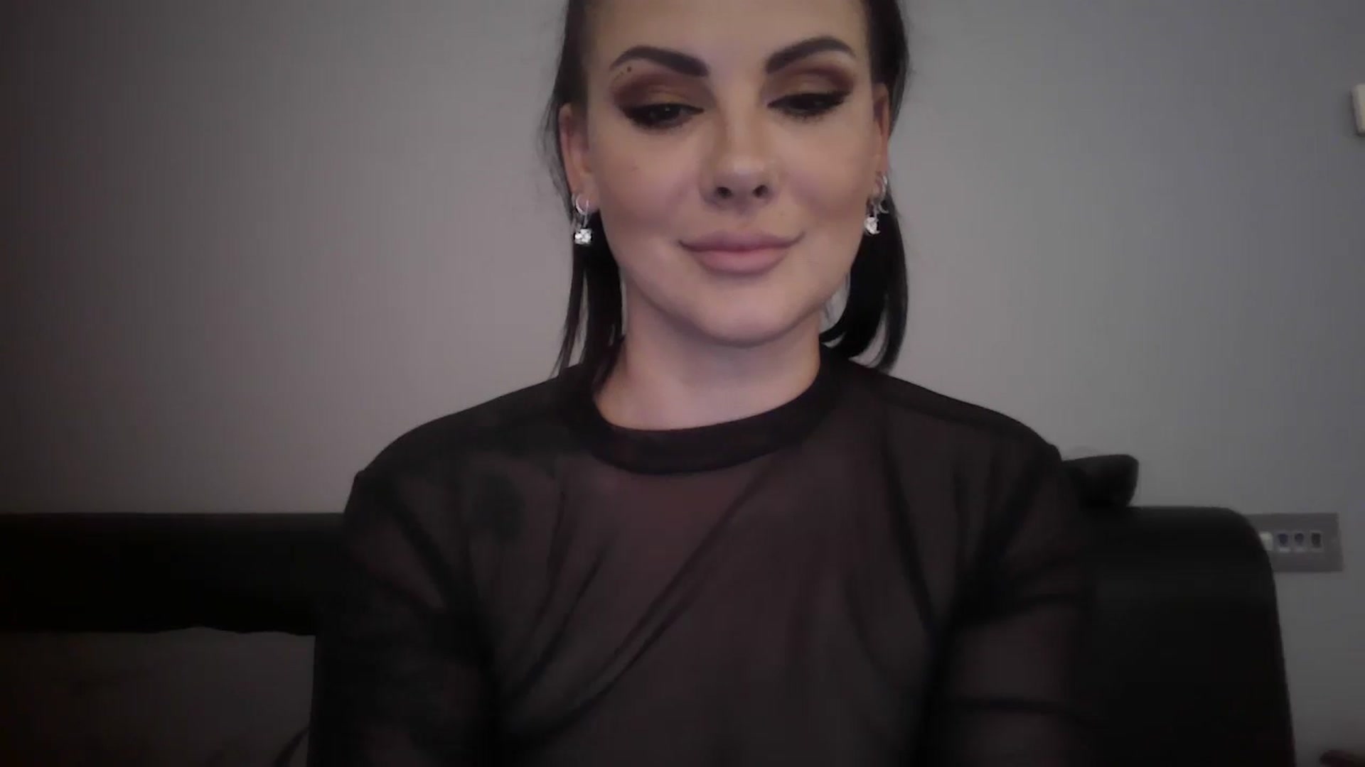 Gallery image thumbnail from FitBaby's myfreecams stream on, 06/19/2024, 13:48 image 7 of 20