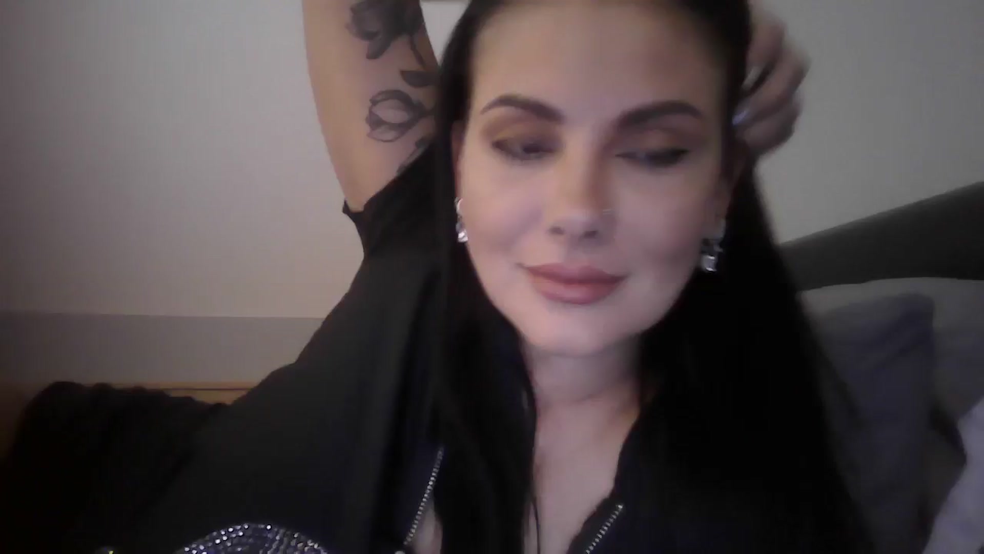 Gallery image thumbnail from FitBaby's myfreecams stream on, 06/20/2024, 13:26 image 15 of 20