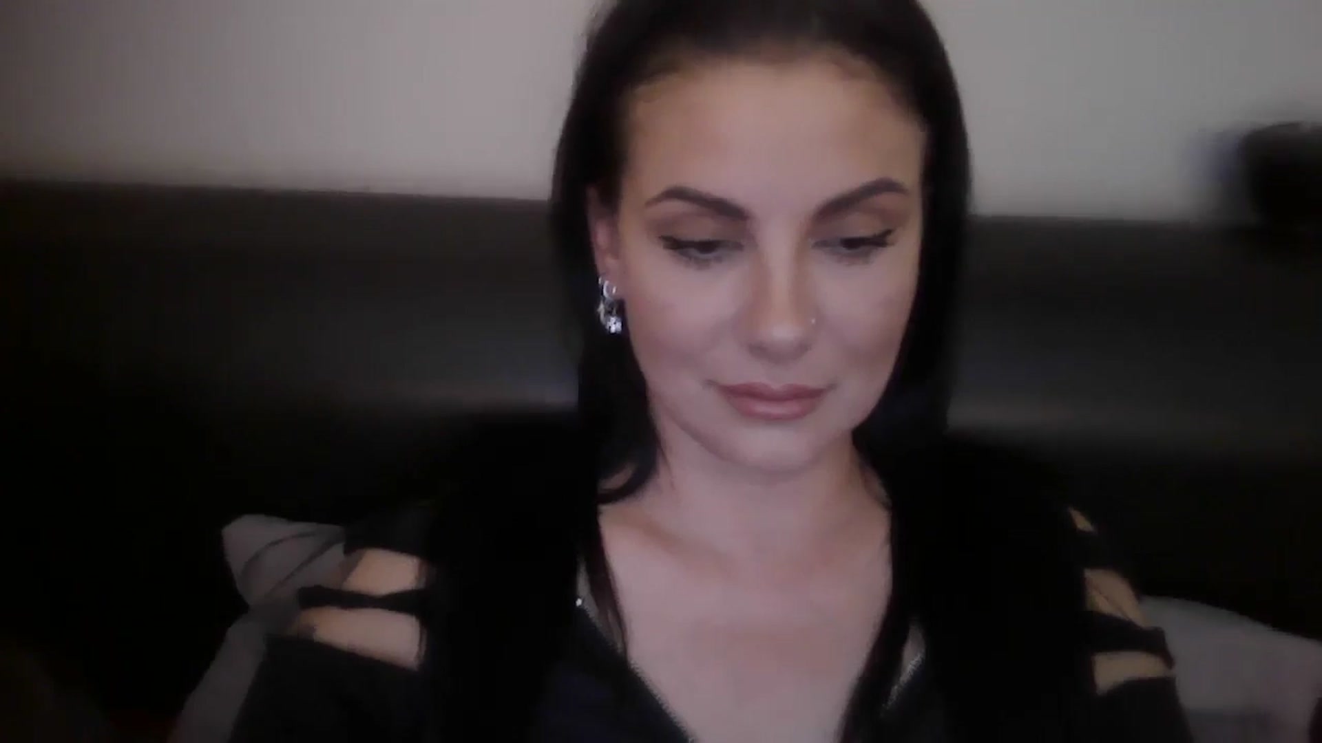 Gallery image thumbnail from FitBaby's myfreecams stream on, 06/20/2024, 14:37 image 8 of 20