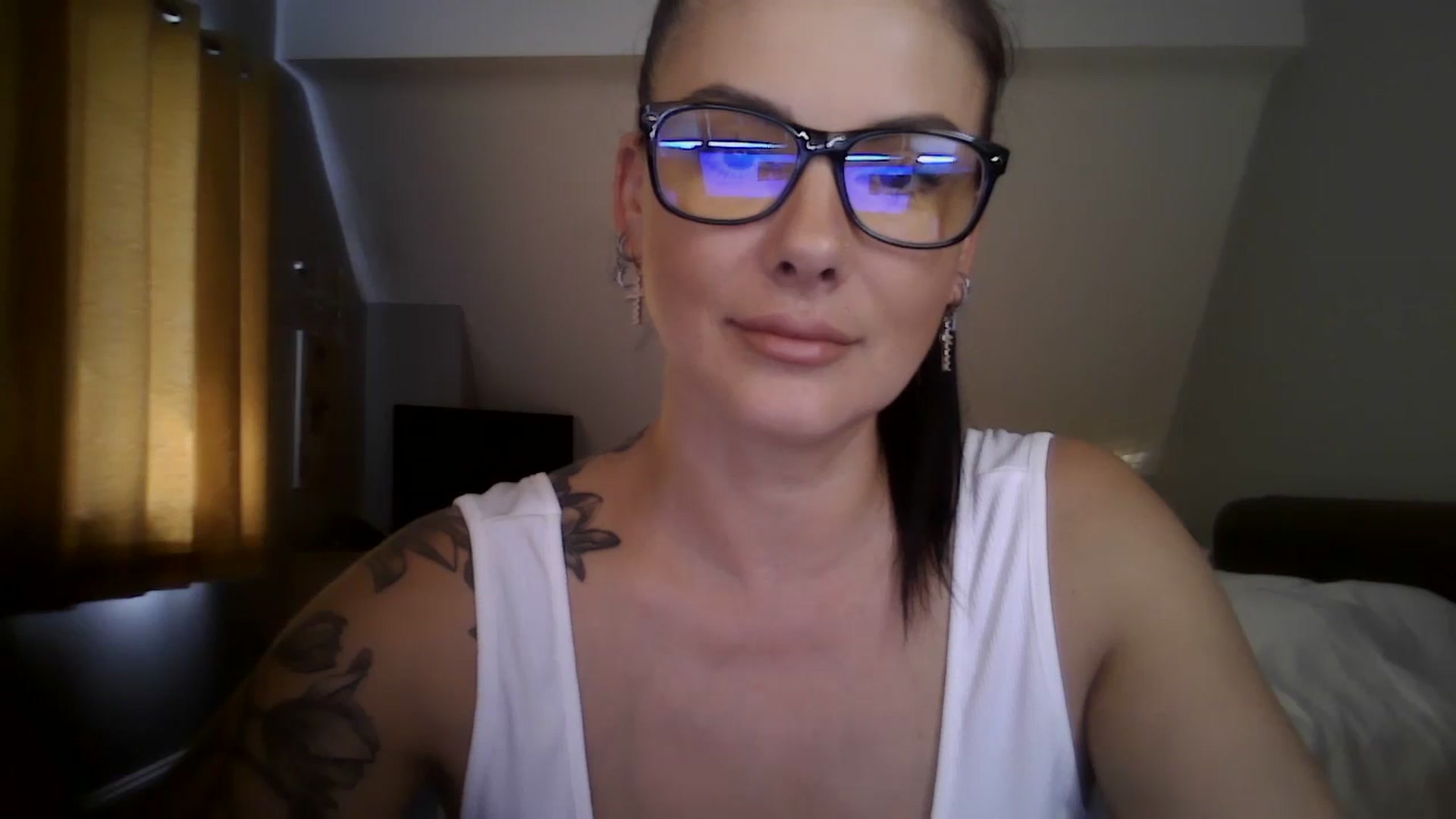 Gallery image thumbnail from FitBaby's myfreecams stream on, 07/19/2024, 14:05 image 9 of 20