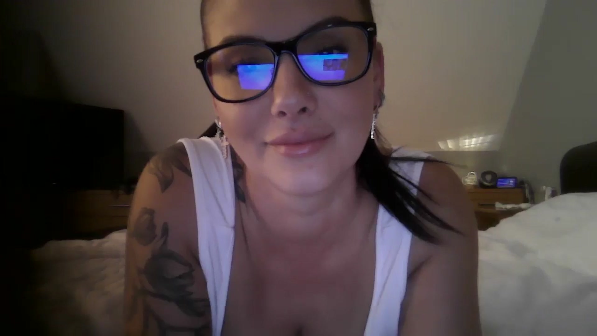 Gallery image thumbnail from FitBaby's myfreecams stream on, 07/19/2024, 15:55 image 5 of 20