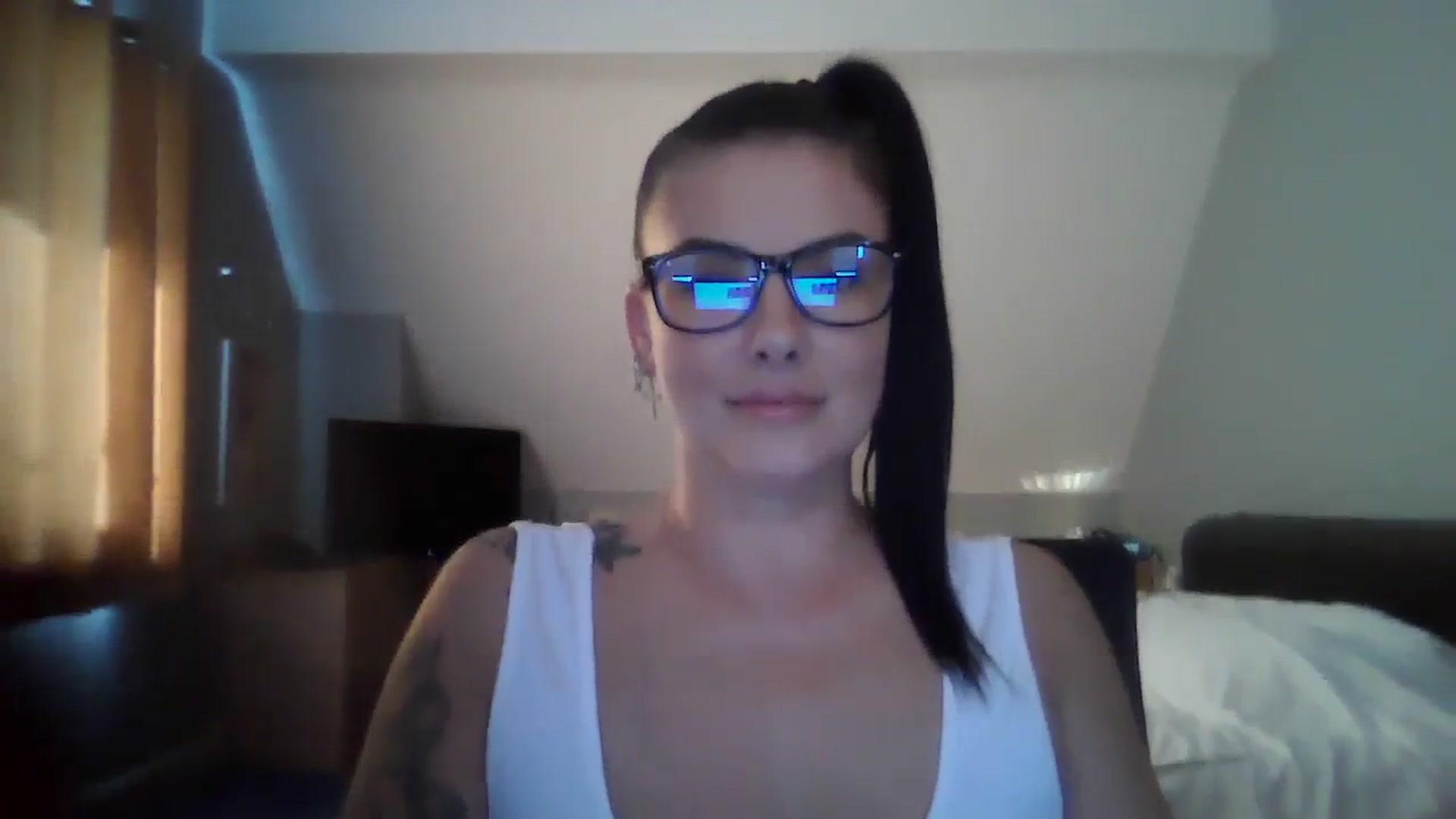 Gallery image thumbnail from FitBaby's myfreecams stream on, 07/19/2024, 15:55 image 14 of 20