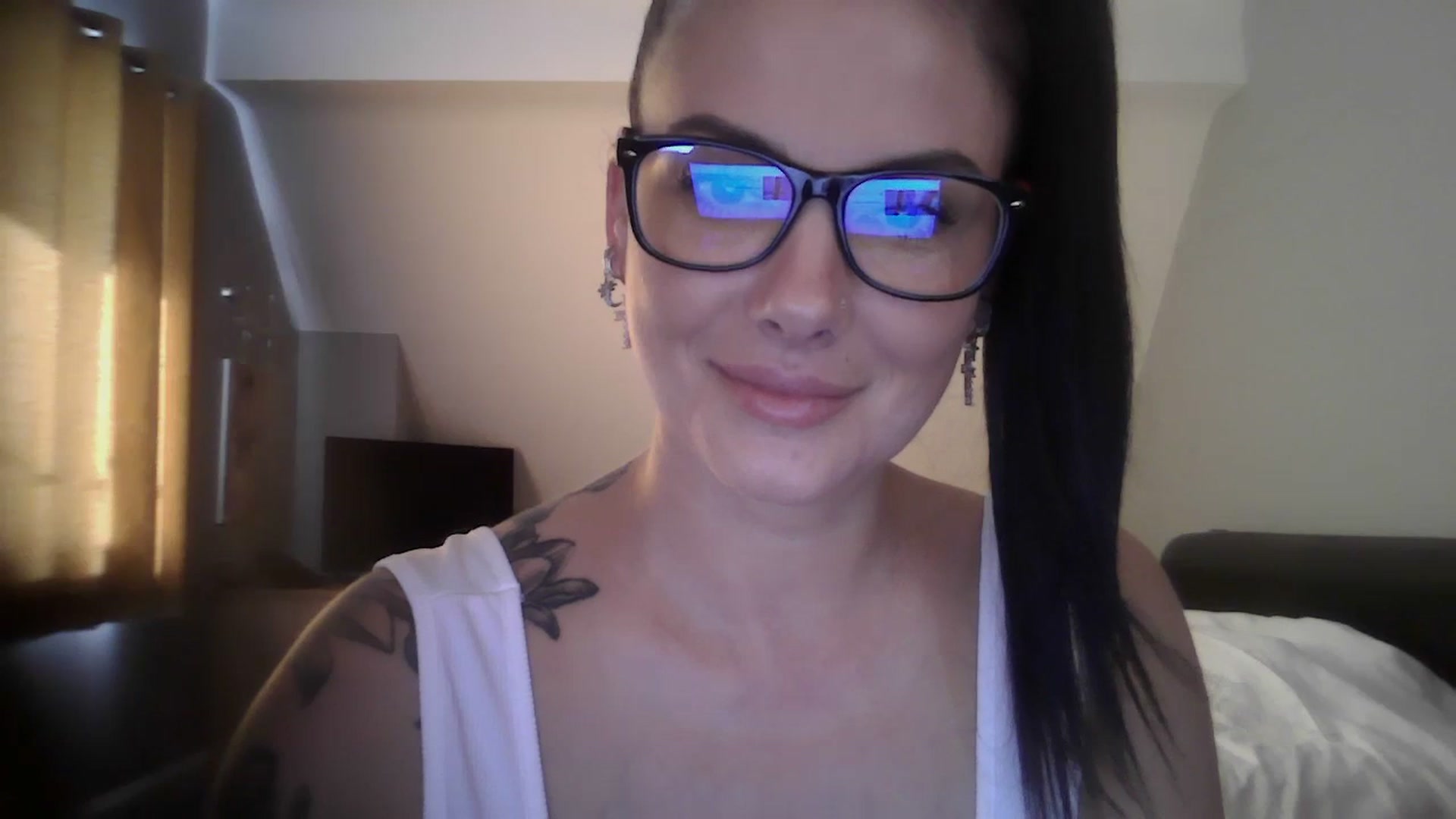 Gallery image thumbnail from FitBaby's myfreecams stream on, 07/19/2024, 15:55 image 16 of 20