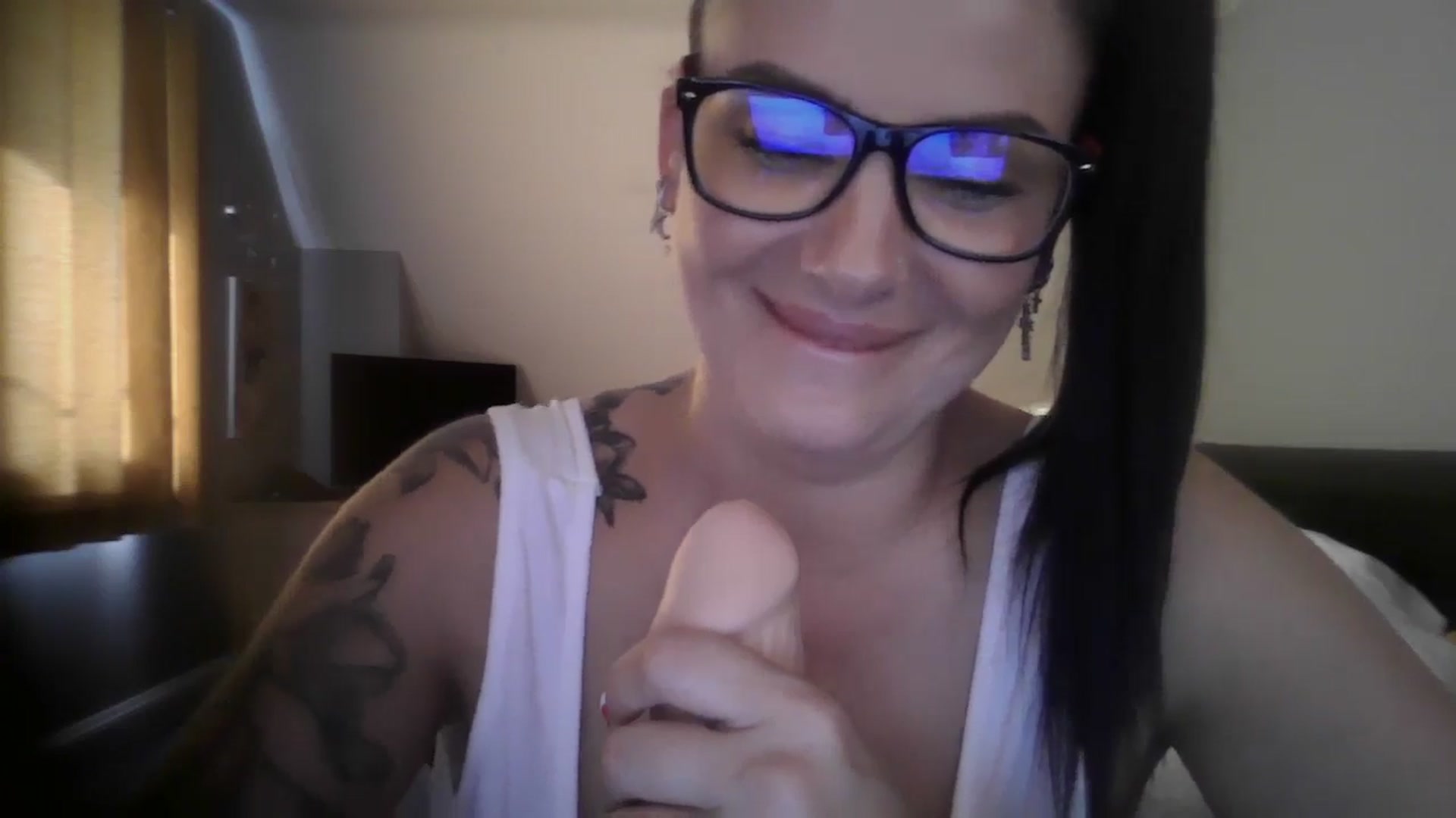 Gallery image thumbnail from FitBaby's myfreecams stream on, 07/19/2024, 15:55 image 12 of 20
