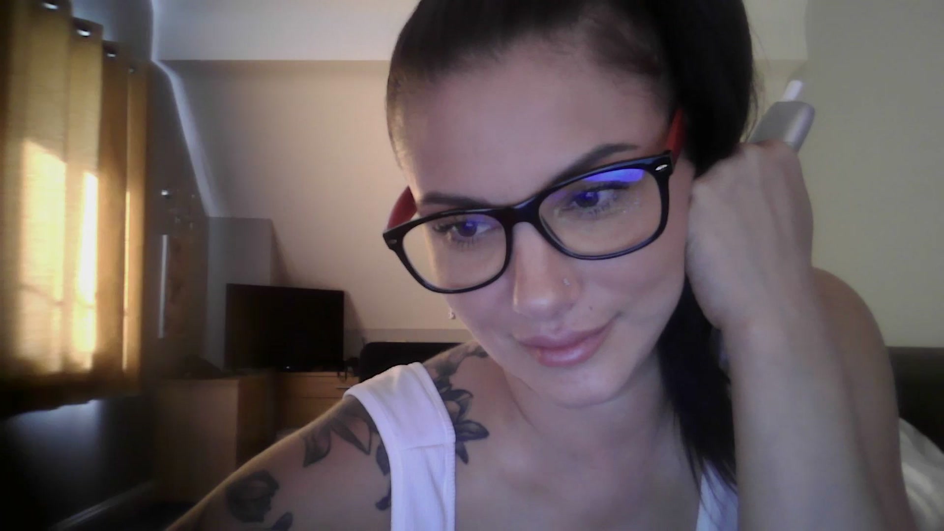 Gallery image thumbnail from FitBaby's myfreecams stream on, 07/19/2024, 15:55 image 19 of 20