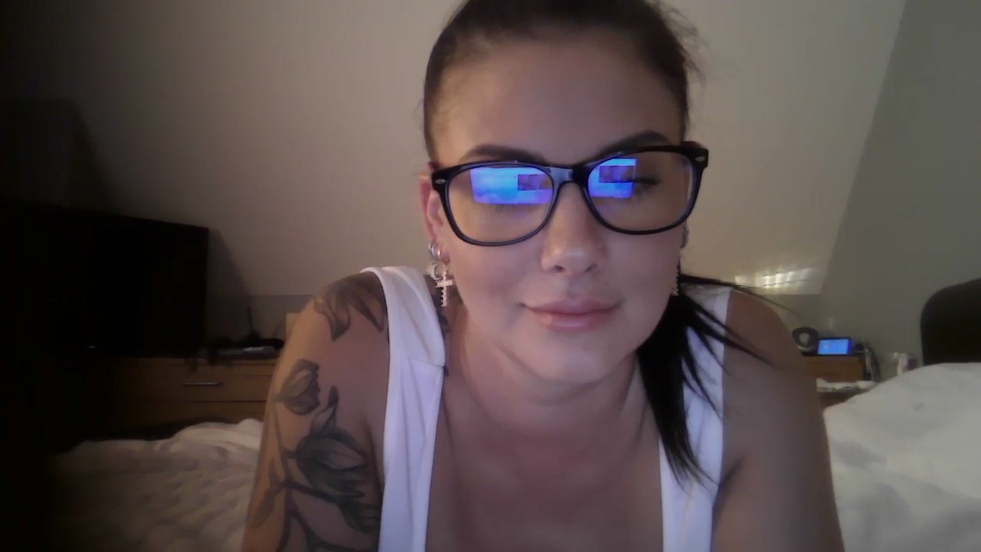 Gallery image thumbnail from FitBaby's myfreecams stream on, 07/19/2024, 15:55 image 3 of 20