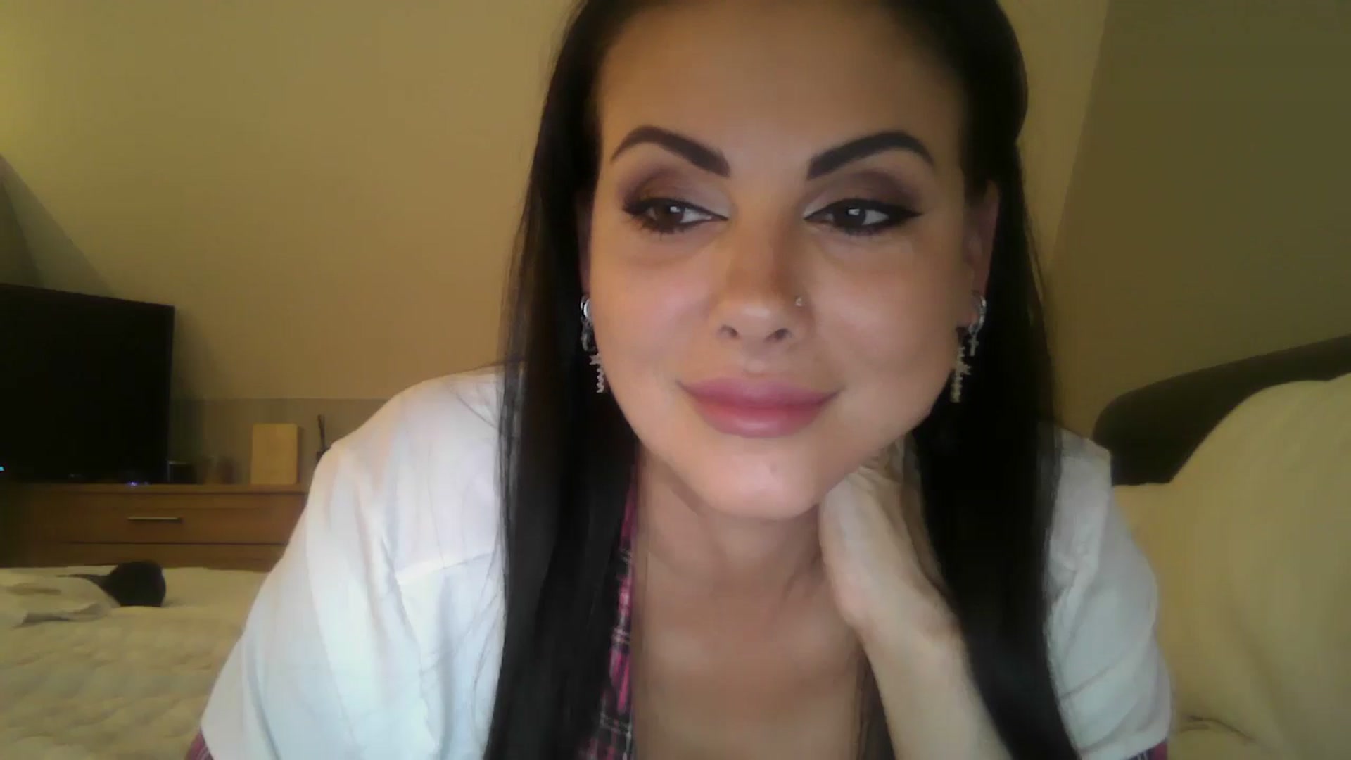 Gallery image thumbnail from FitBaby's myfreecams stream on, 07/23/2024, 13:31 image 5 of 20