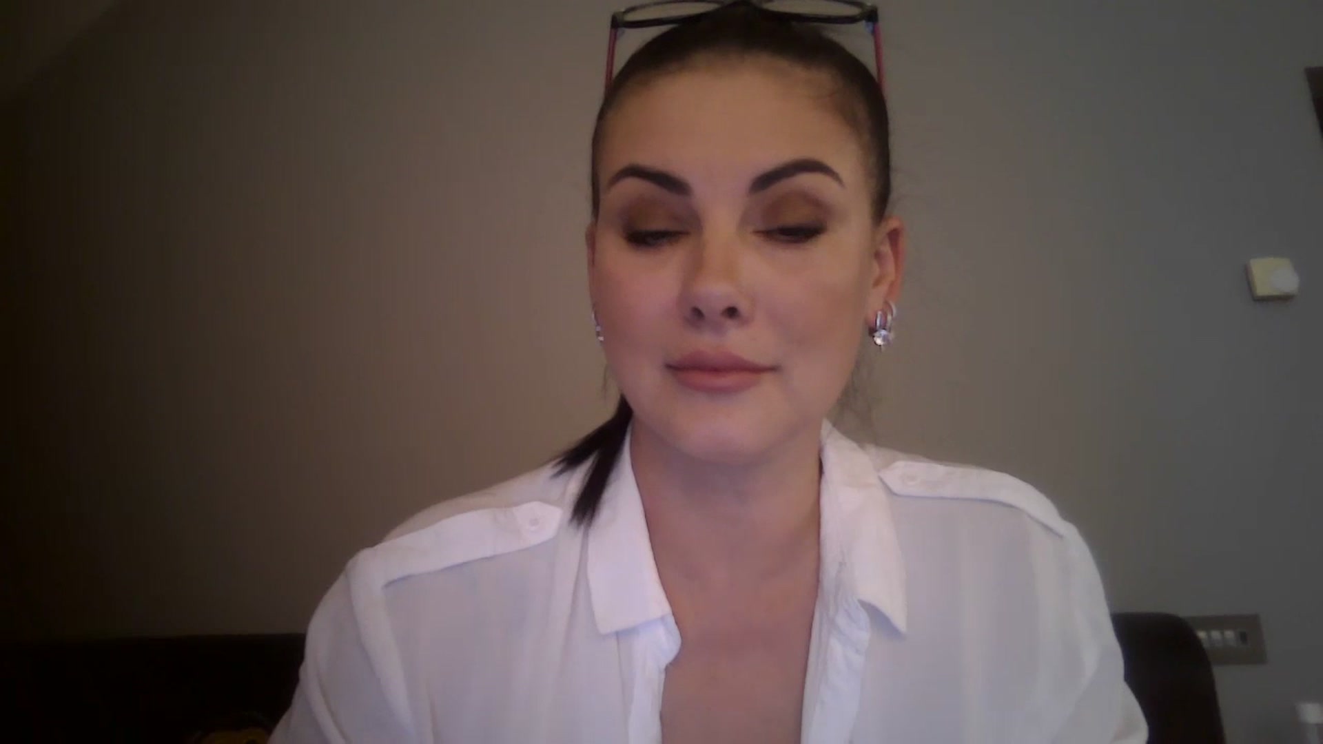 Gallery image thumbnail from FitBaby's myfreecams stream on, 09/16/2024, 14:22 image 3 of 20